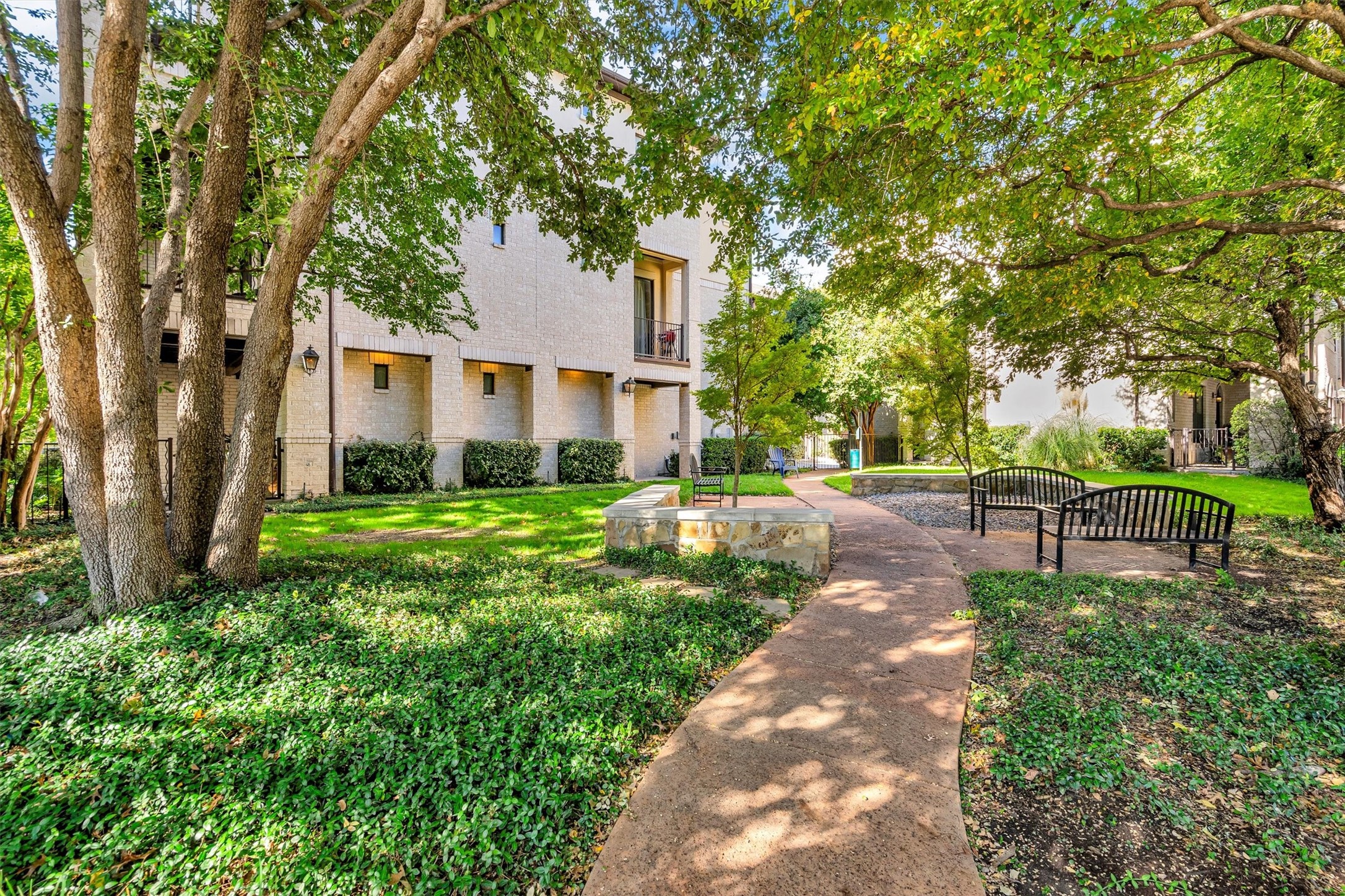 3820 Haskell Court