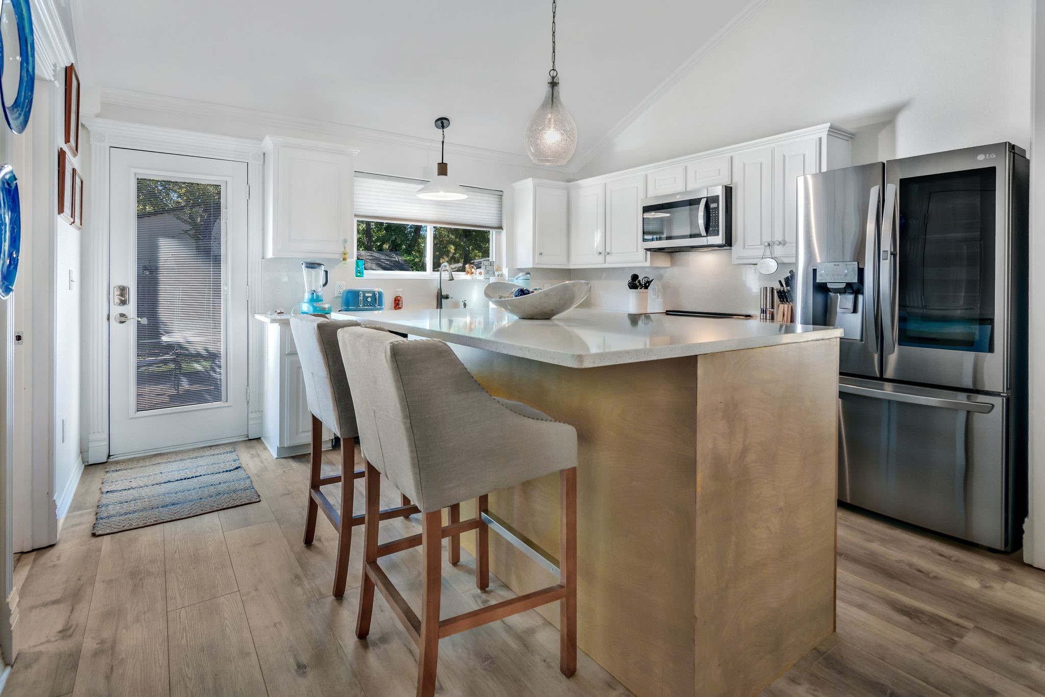 2311 Hummingbird Trail