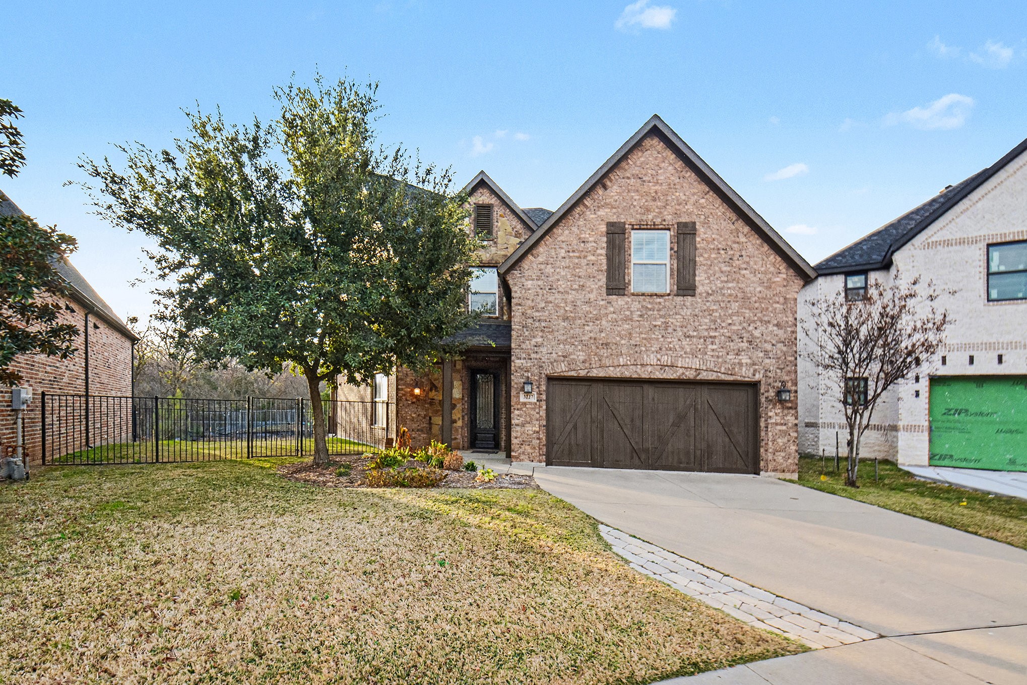 3227 Walnut Grove Place