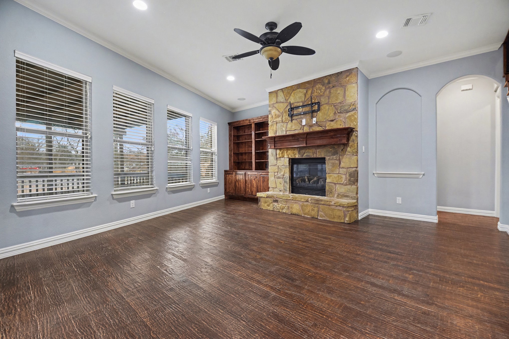 3227 Walnut Grove Place