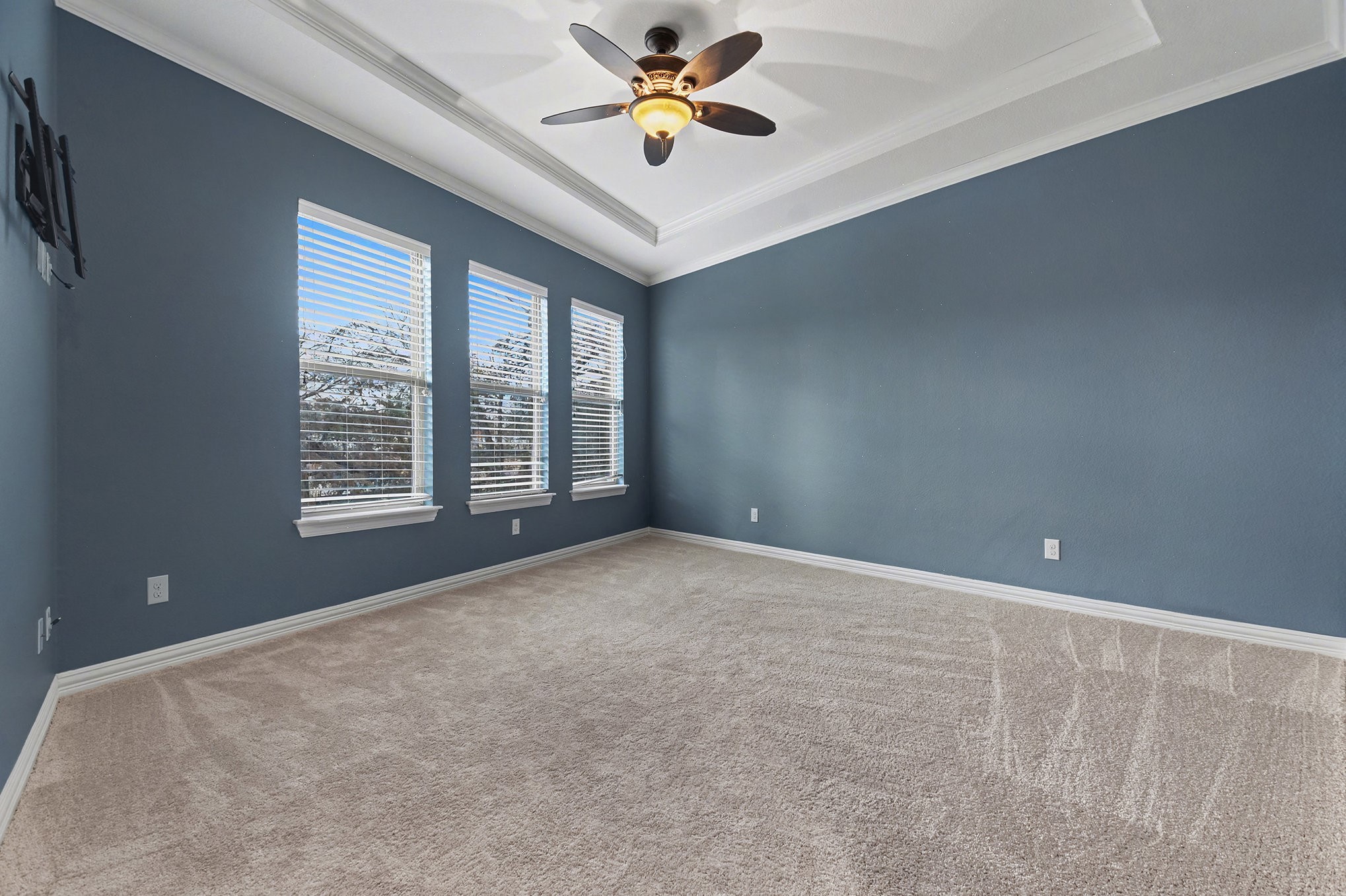 3227 Walnut Grove Place