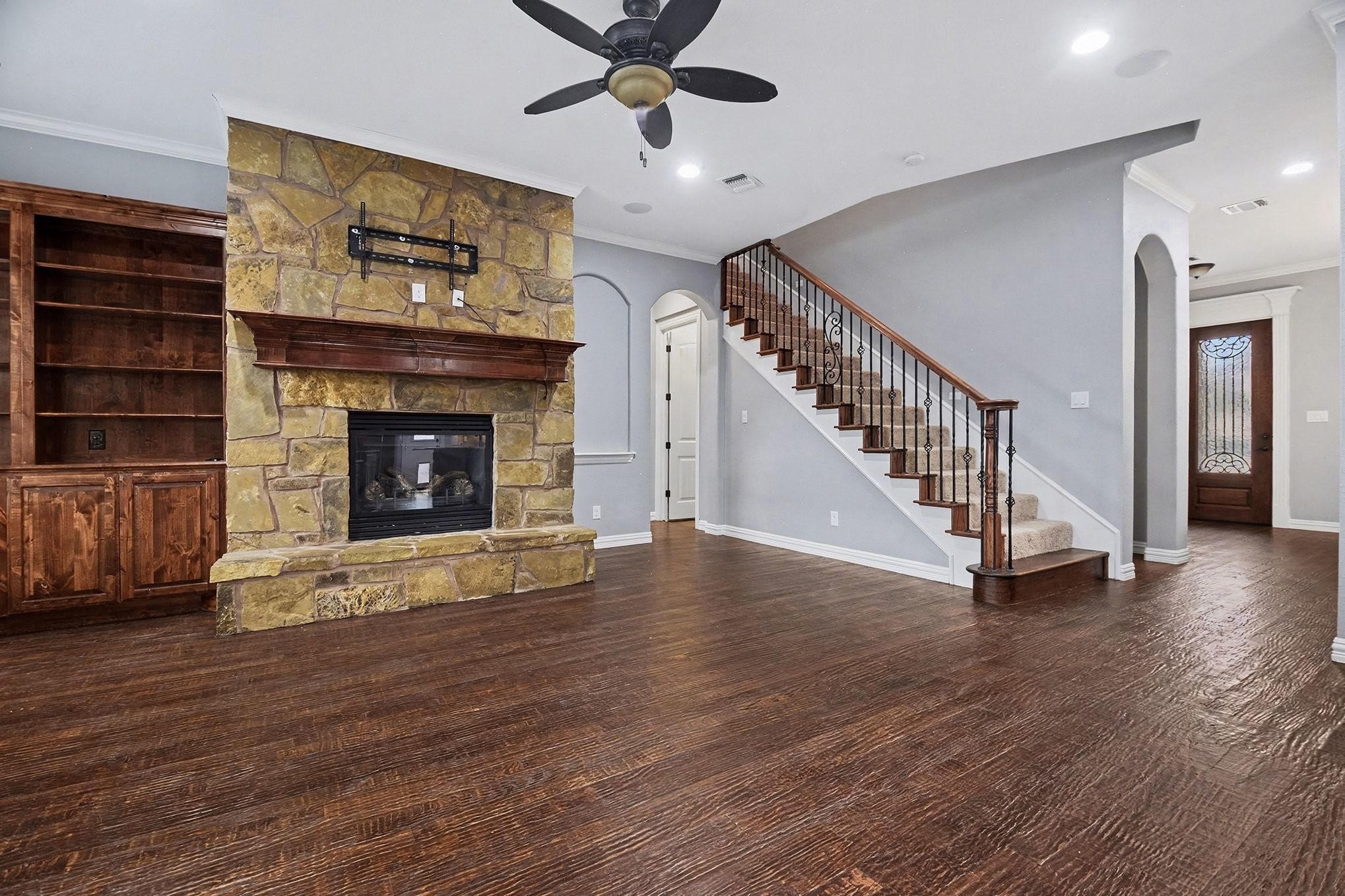 3227 Walnut Grove Place