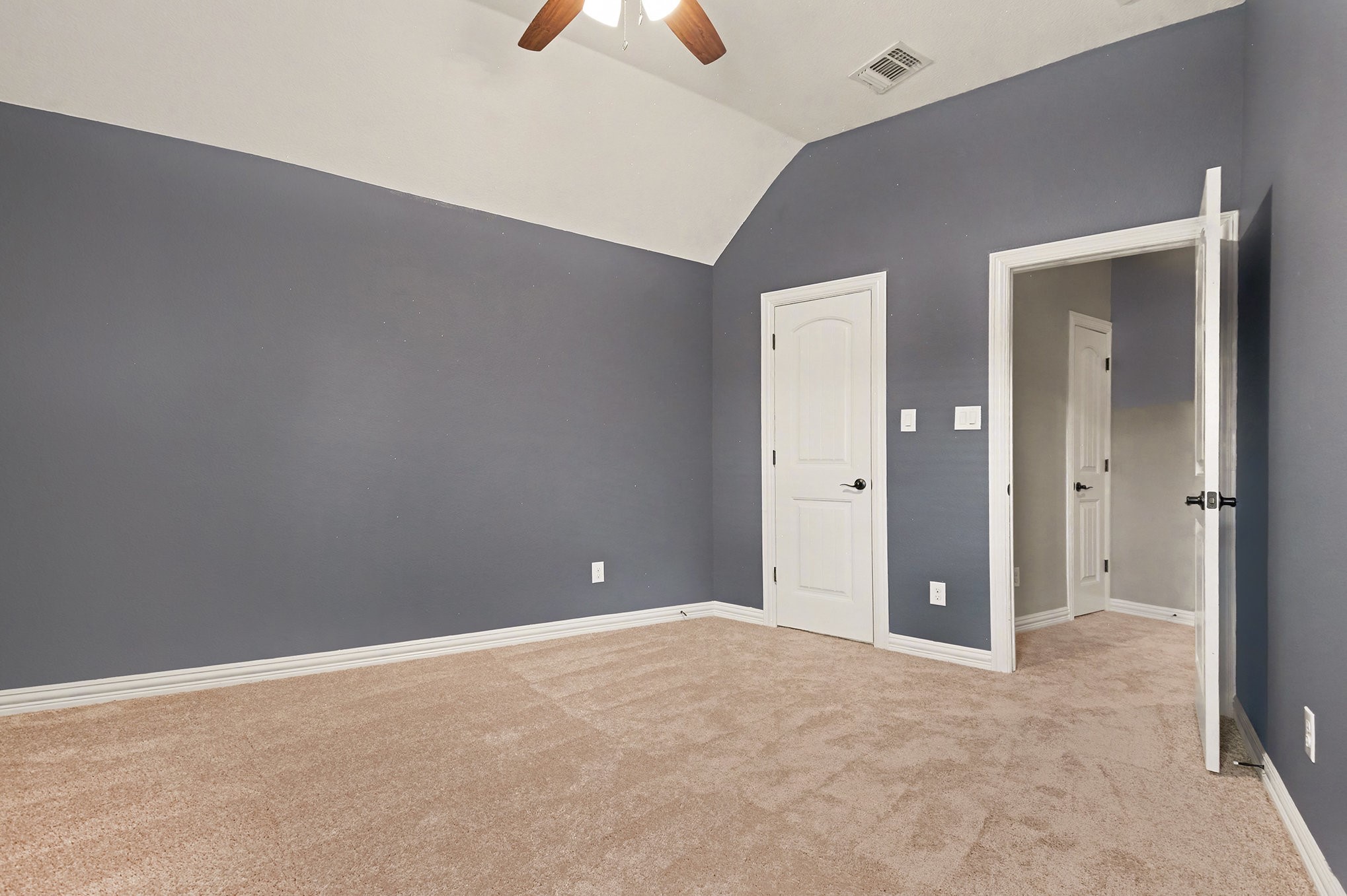 3227 Walnut Grove Place