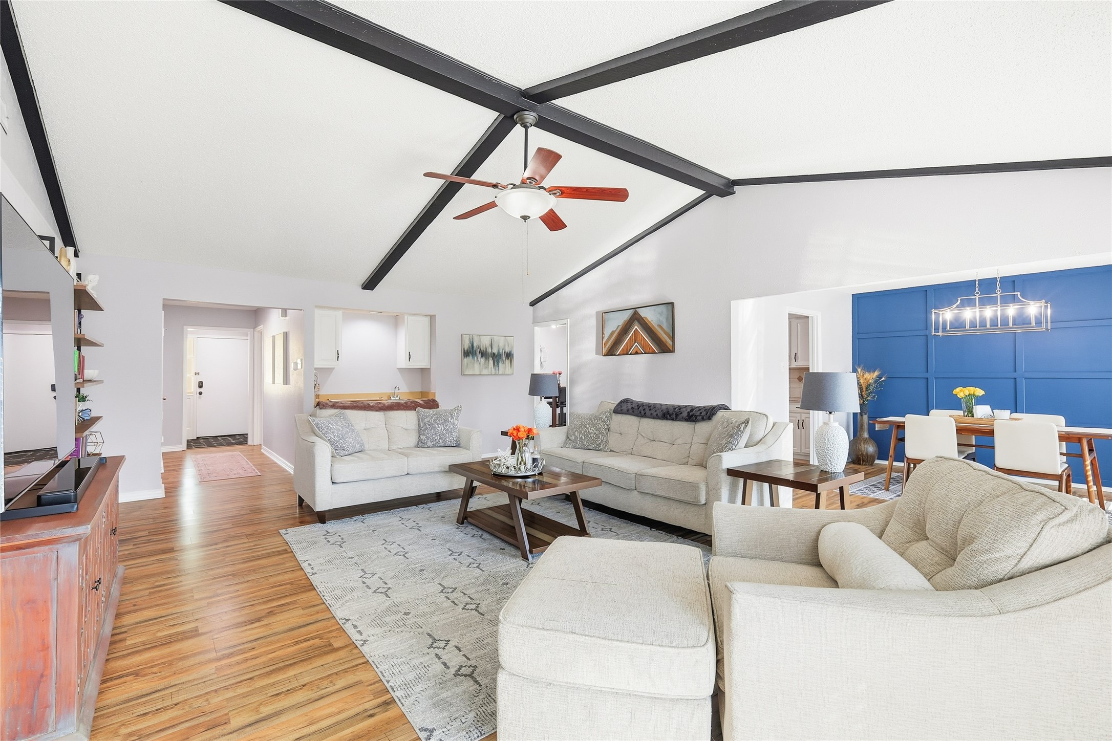 1309 River Oaks Drive