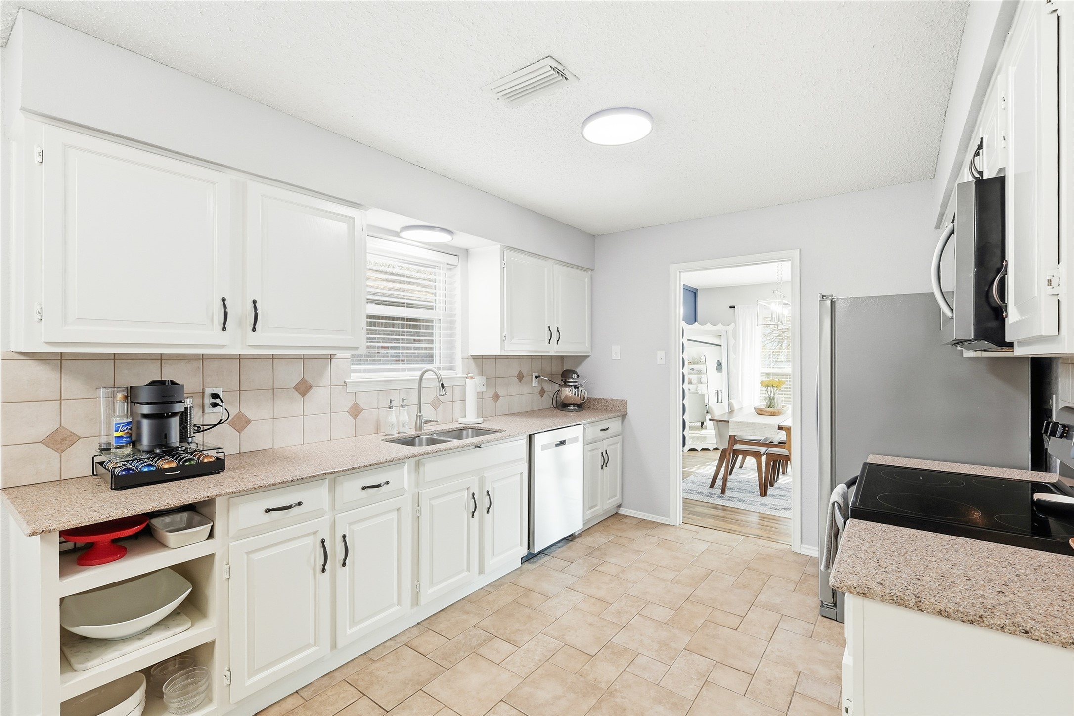 1309 River Oaks Drive