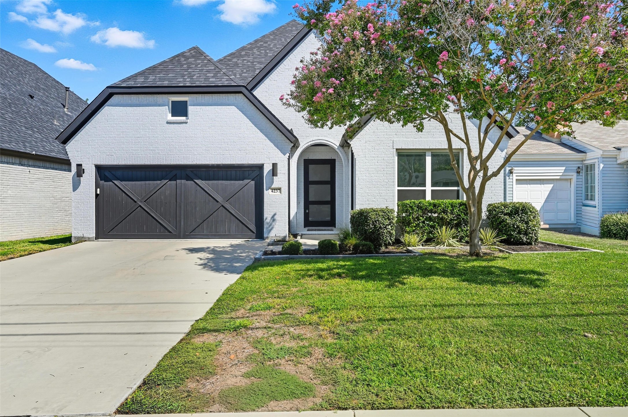 4237 Sexton Lane