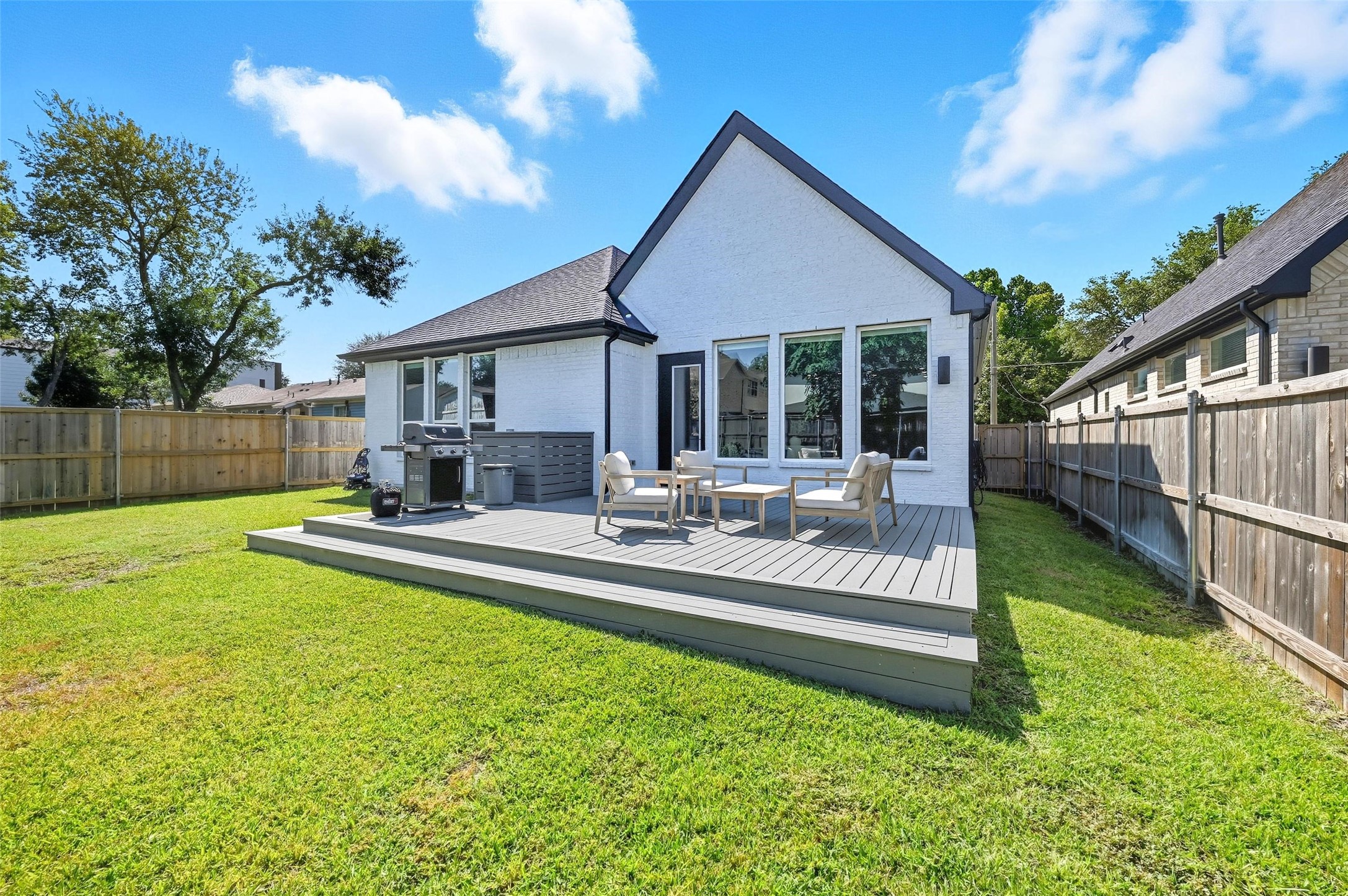 4237 Sexton Lane