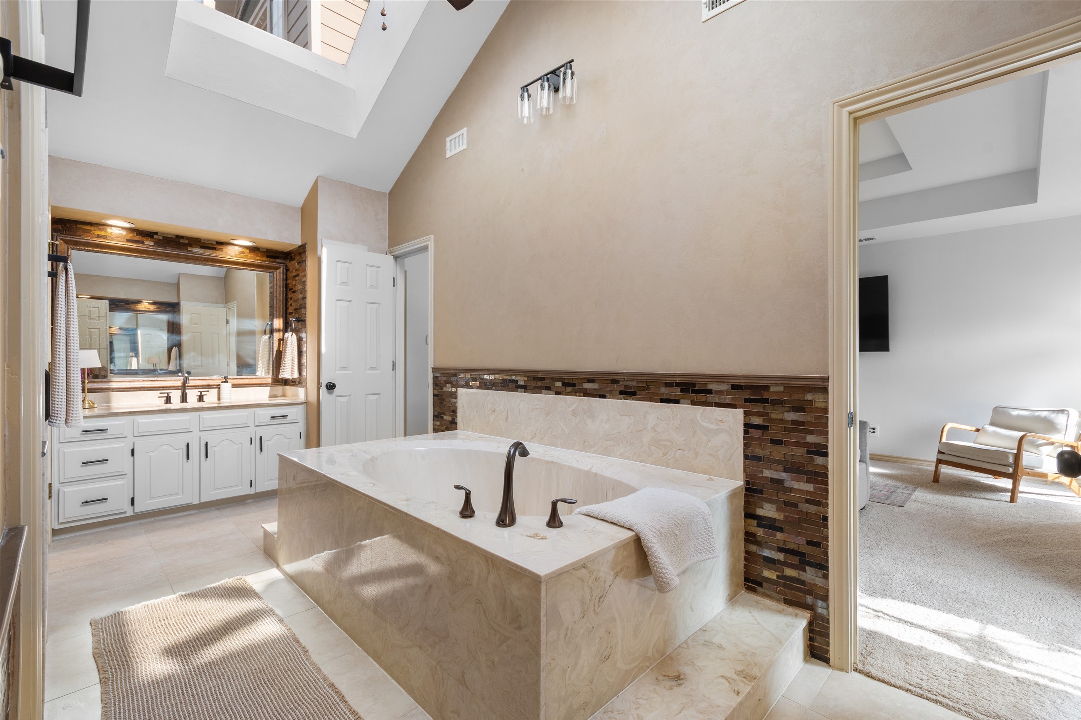 175 Oak Trail Drive