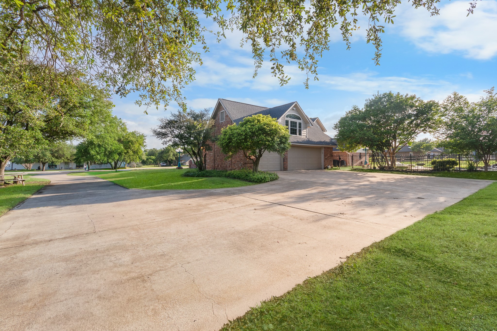 175 Oak Trail Drive