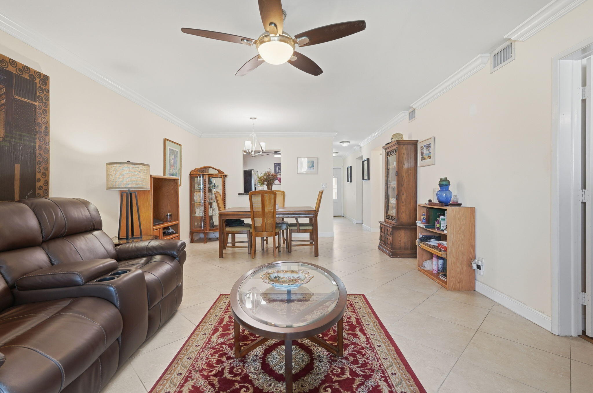 19000 Stewart Circle 4