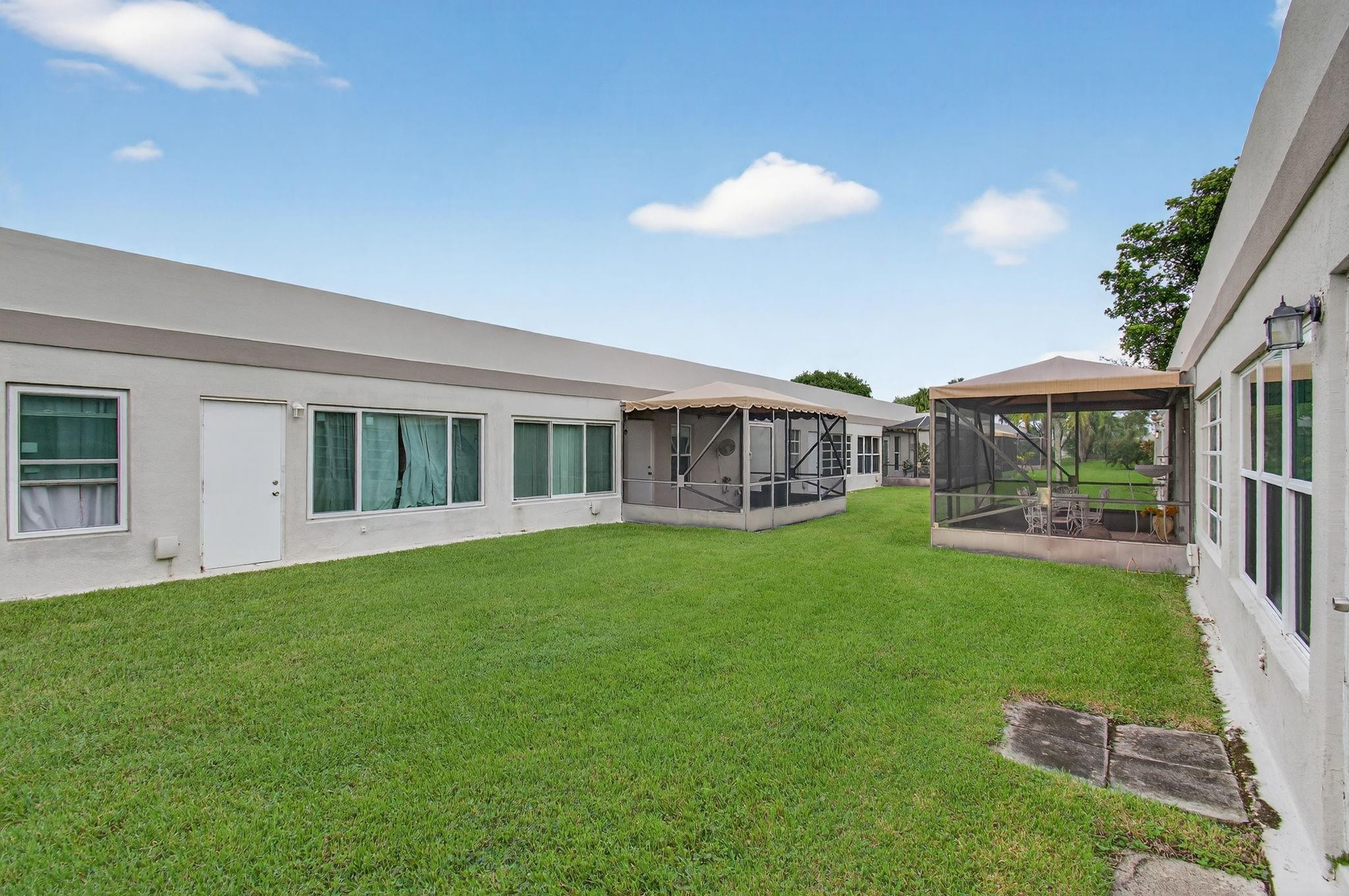 19000 Stewart Circle 4