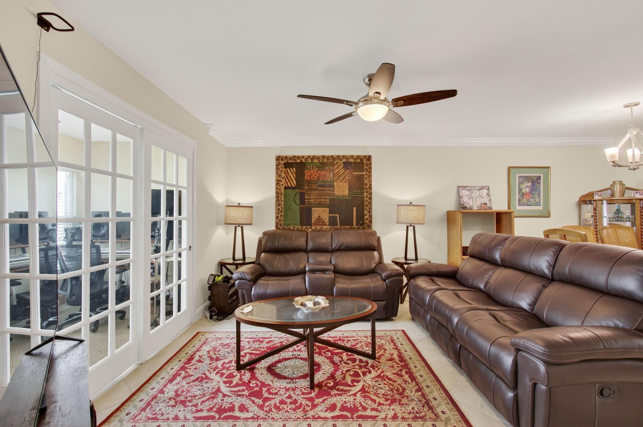 19000 Stewart Circle 4