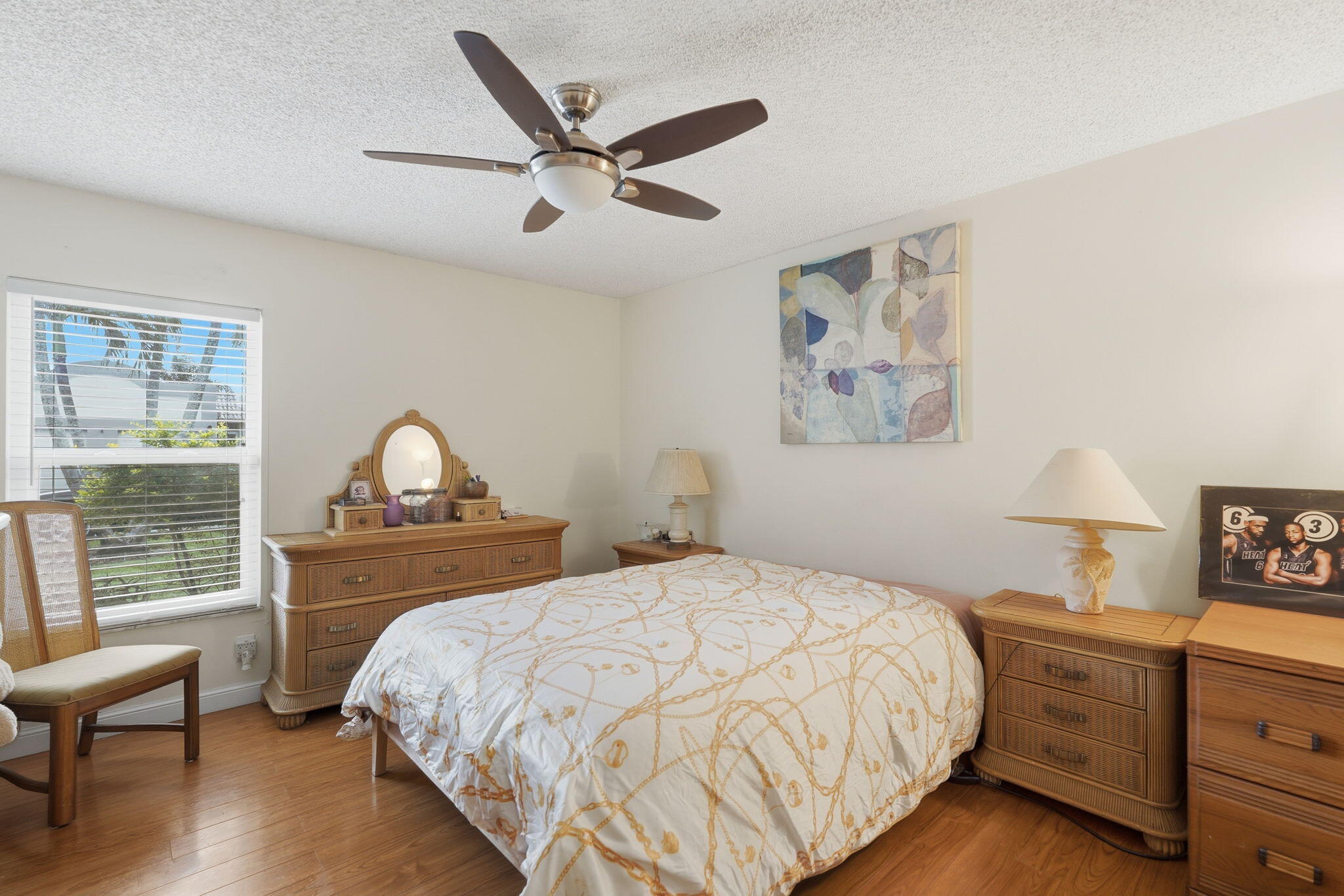 19000 Stewart Circle 4