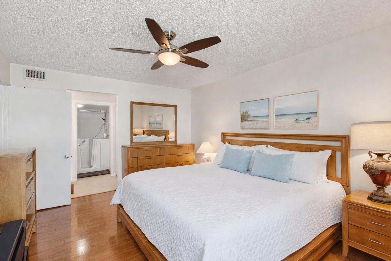 19000 Stewart Circle 4