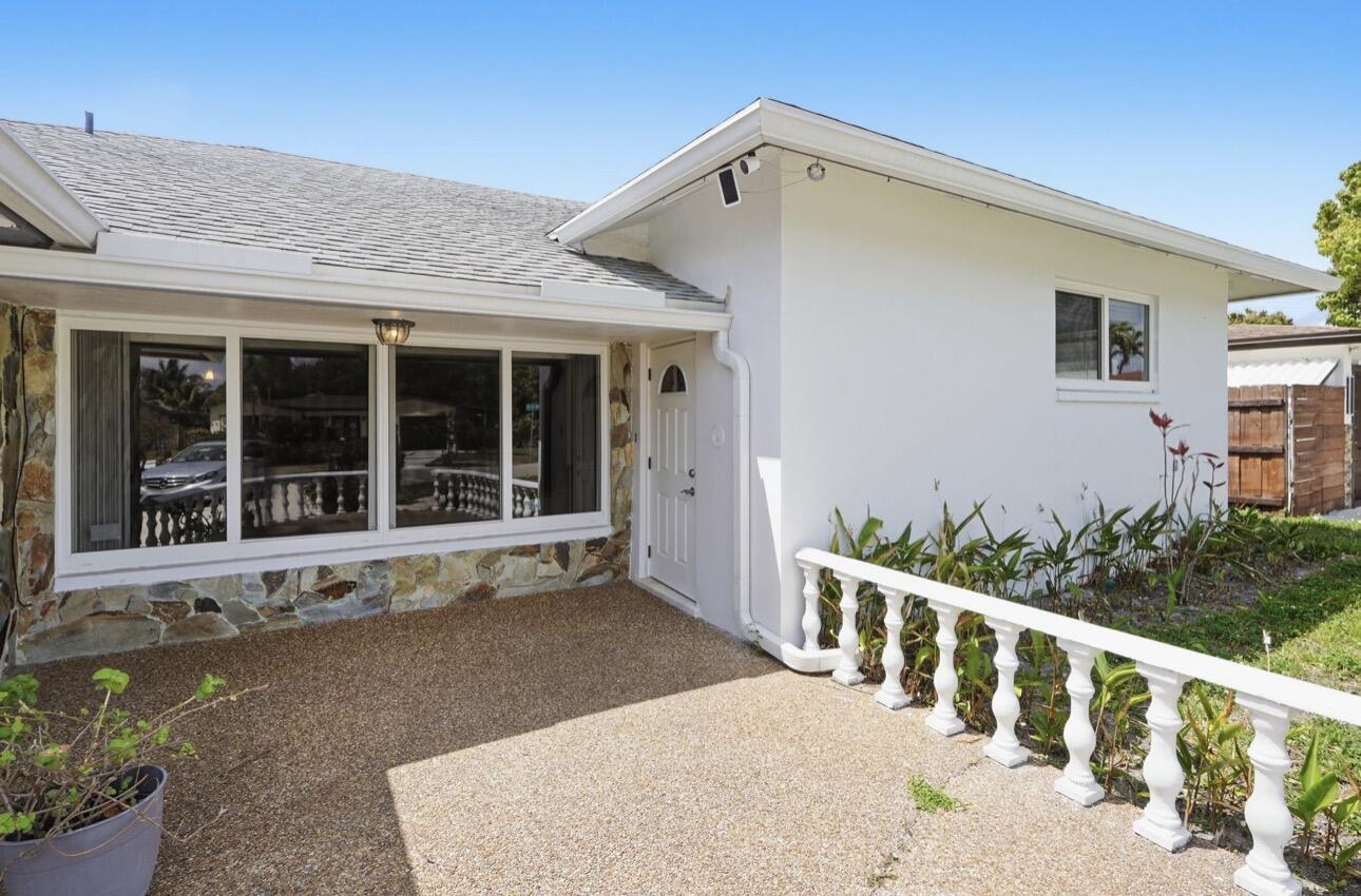 4490 NW 43rd Street