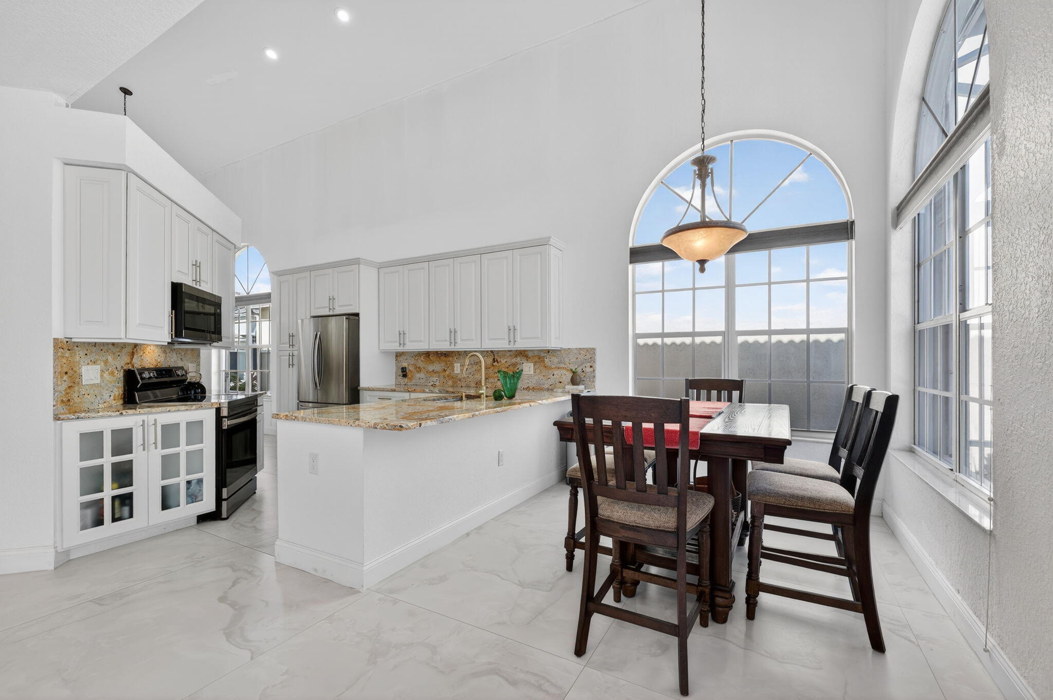 1055 NW 117th Avenue