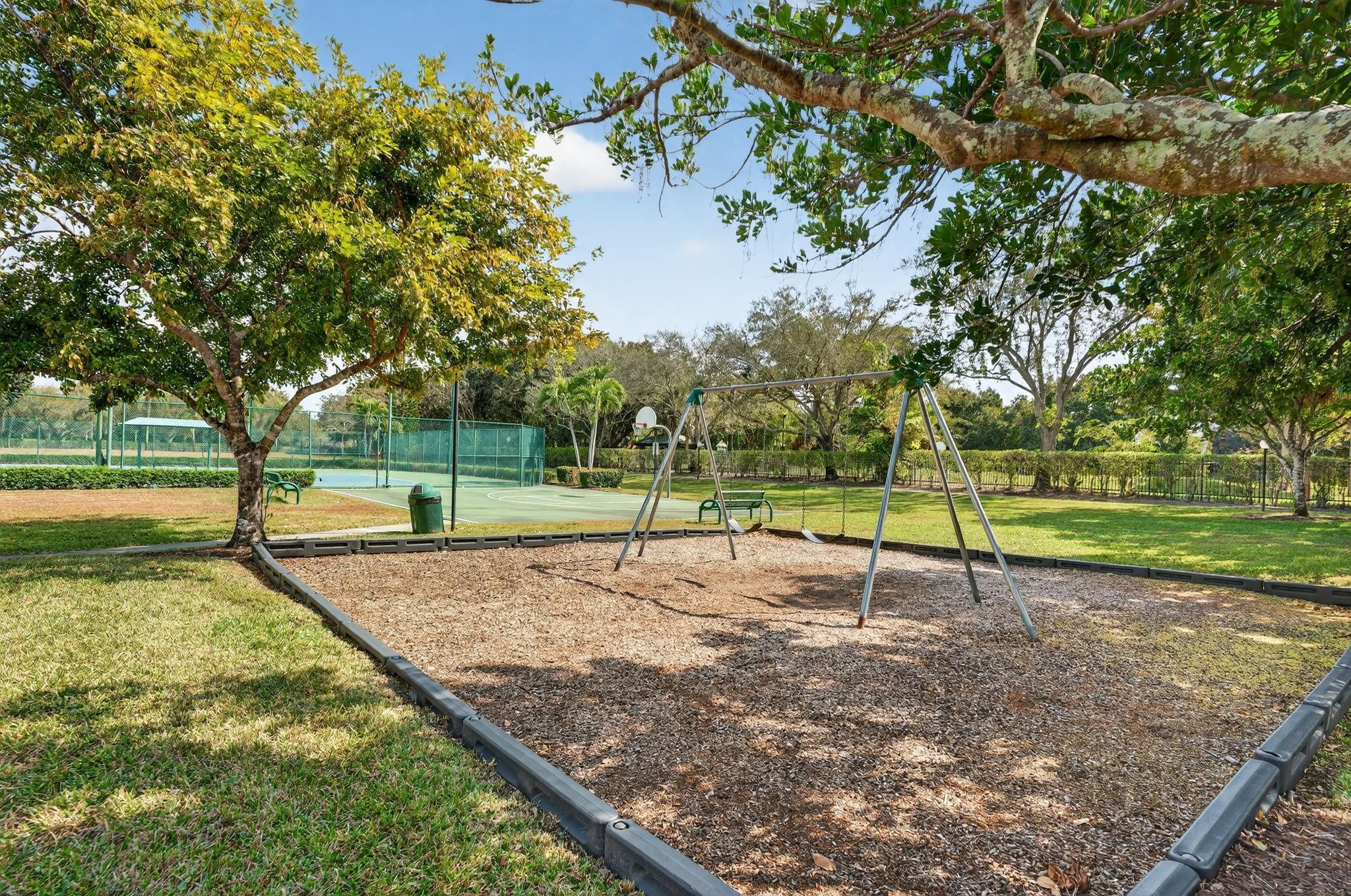 1055 NW 117th Avenue