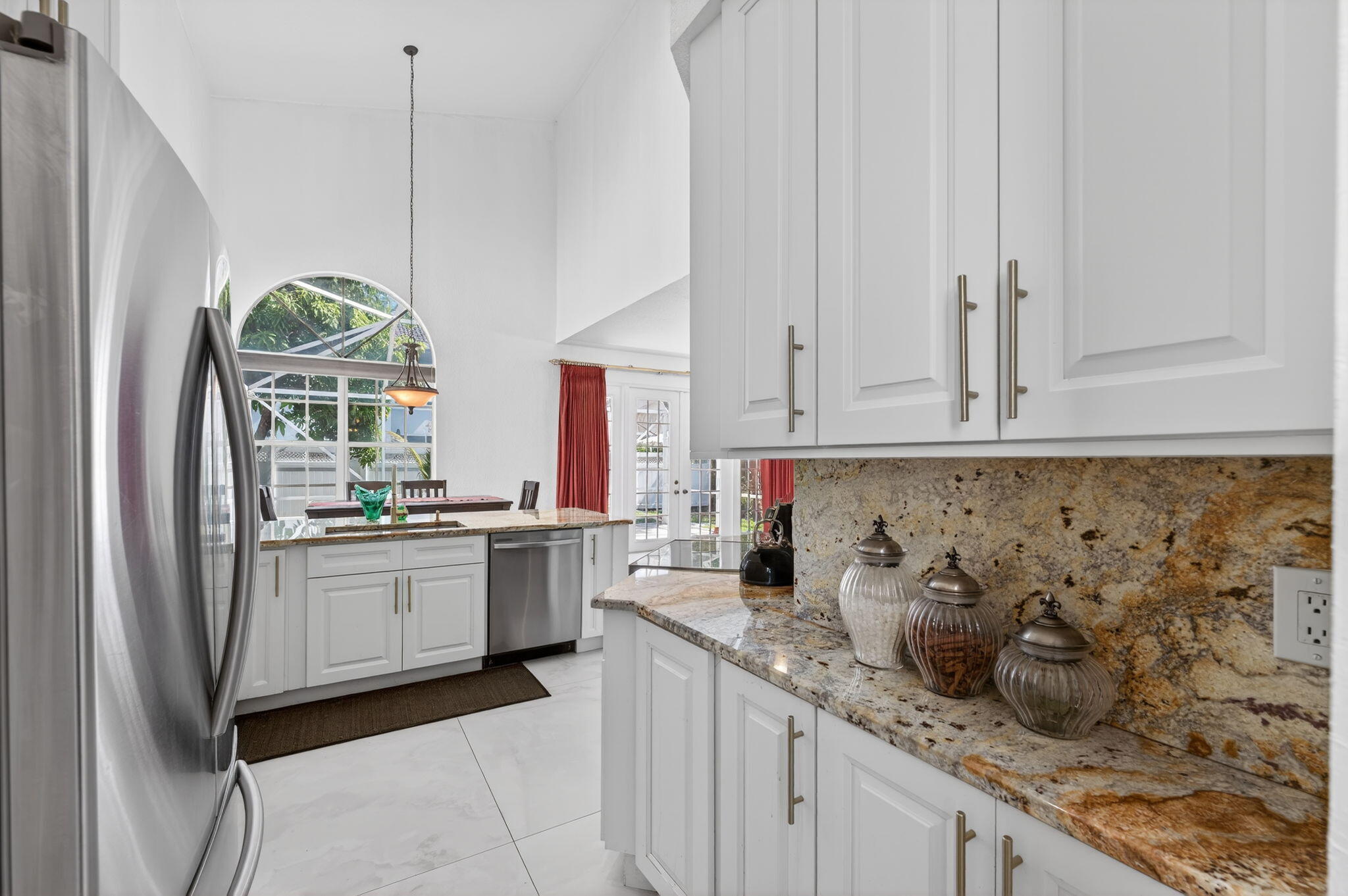 1055 NW 117th Avenue