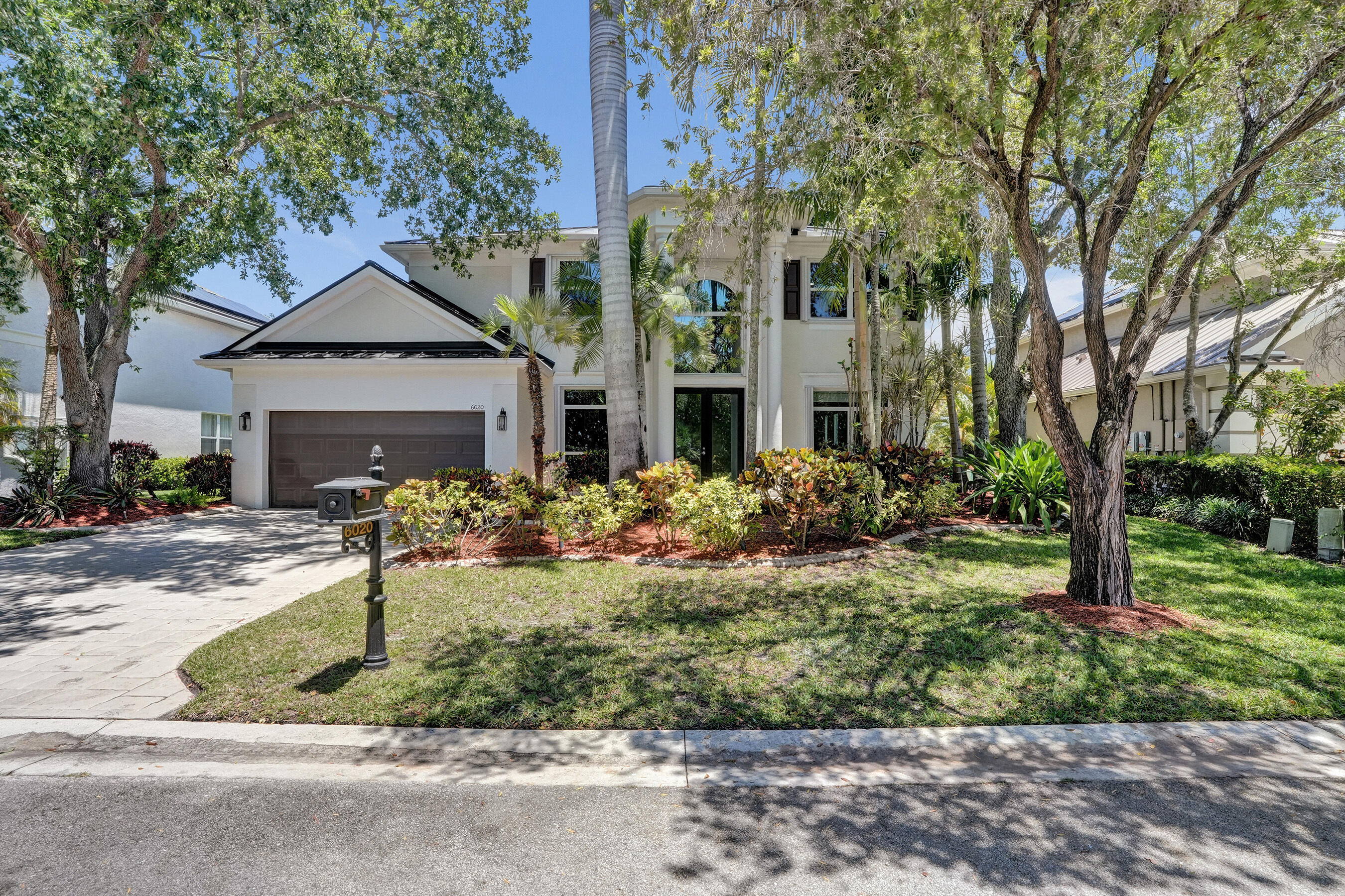6020 NW 104th Lane