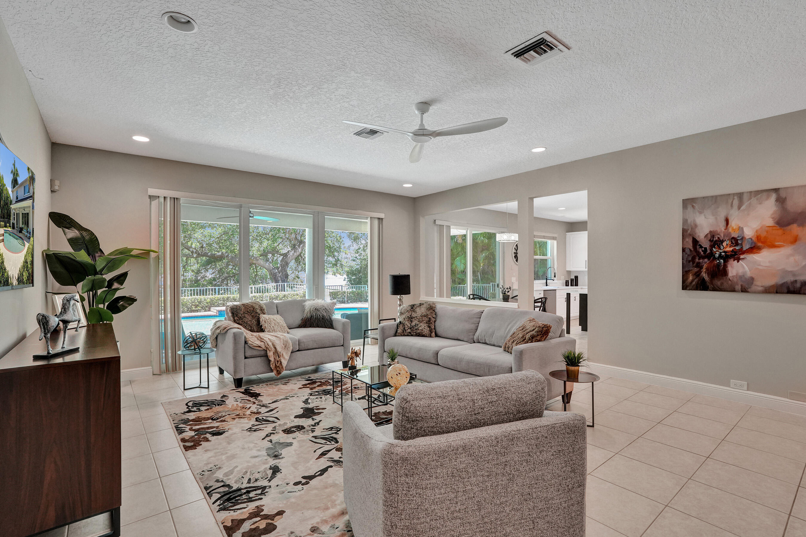 6020 NW 104th Lane