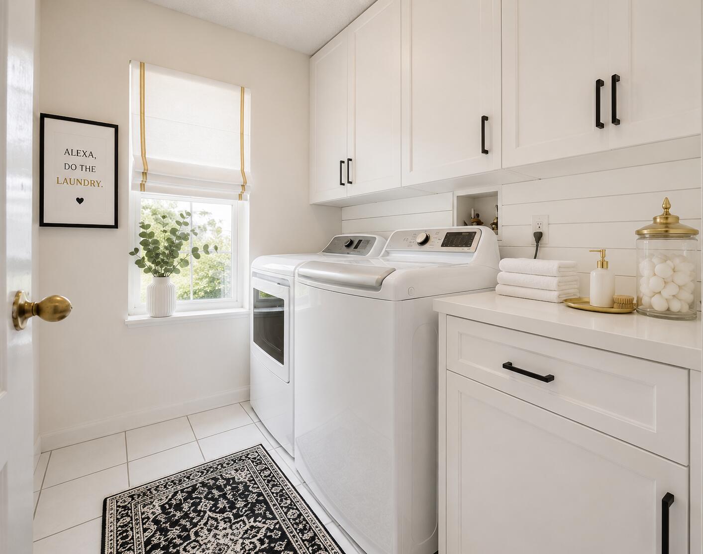 7555 Live Oak Drive