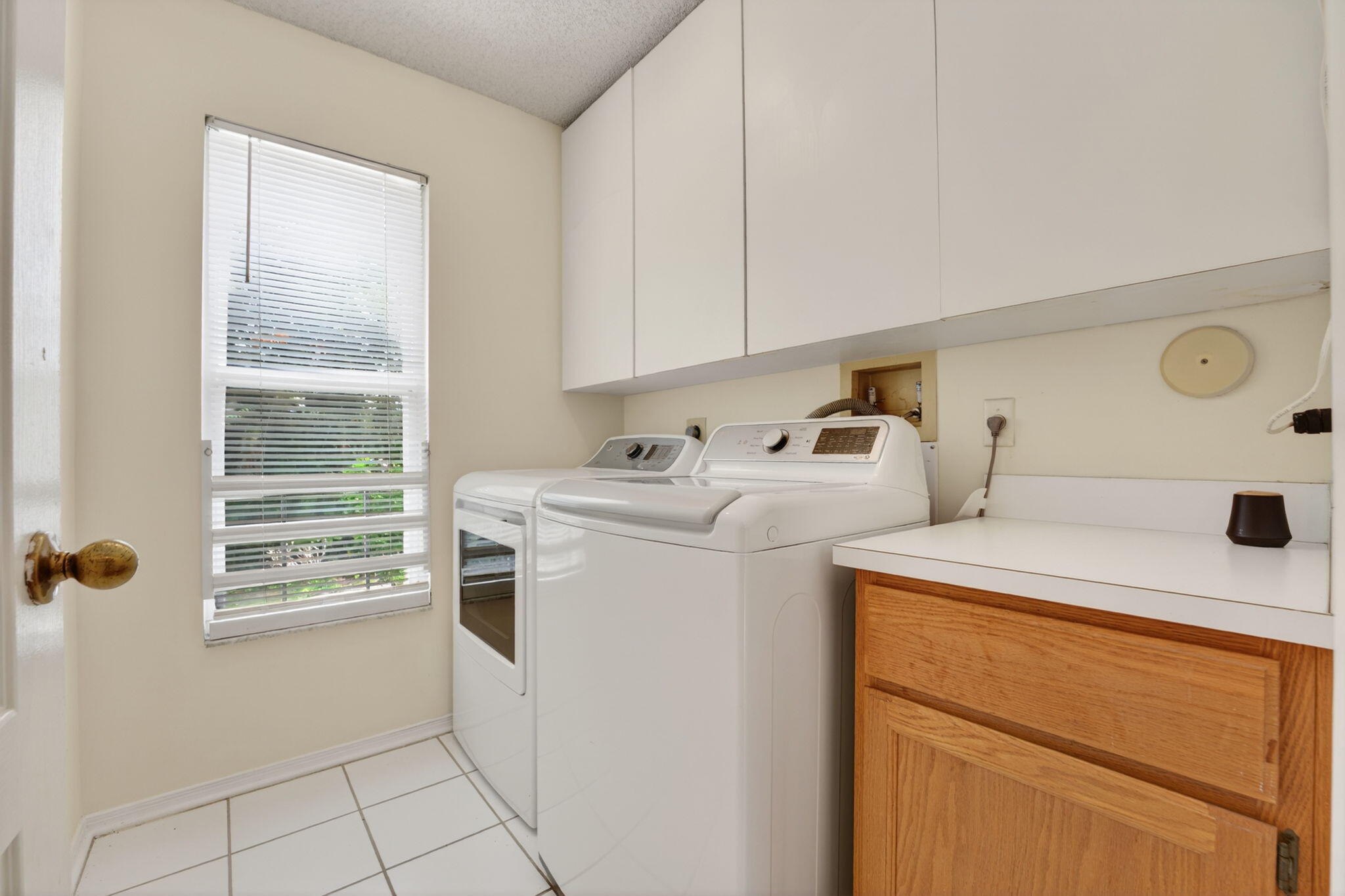 7555 Live Oak Drive