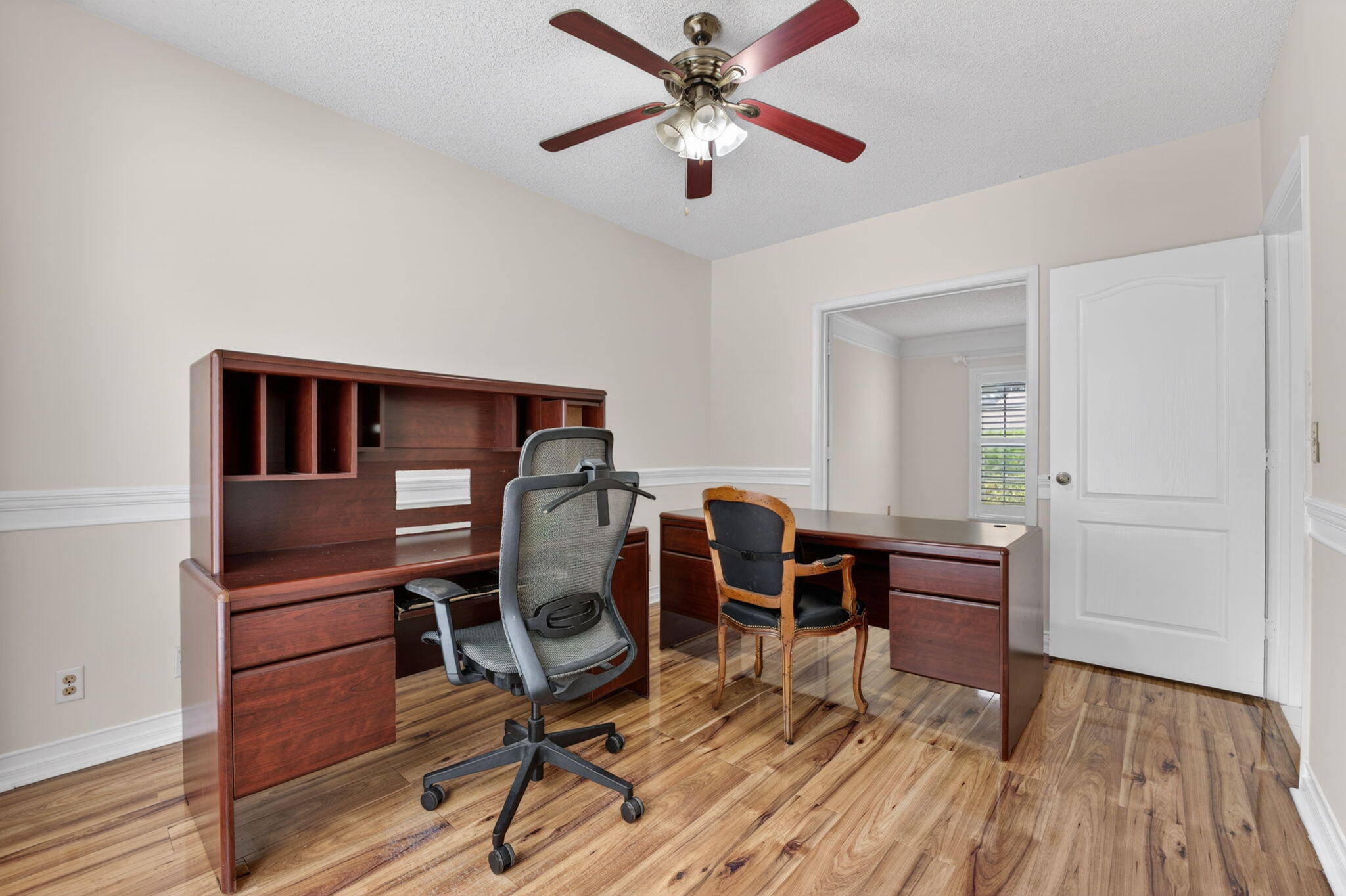7555 Live Oak Drive