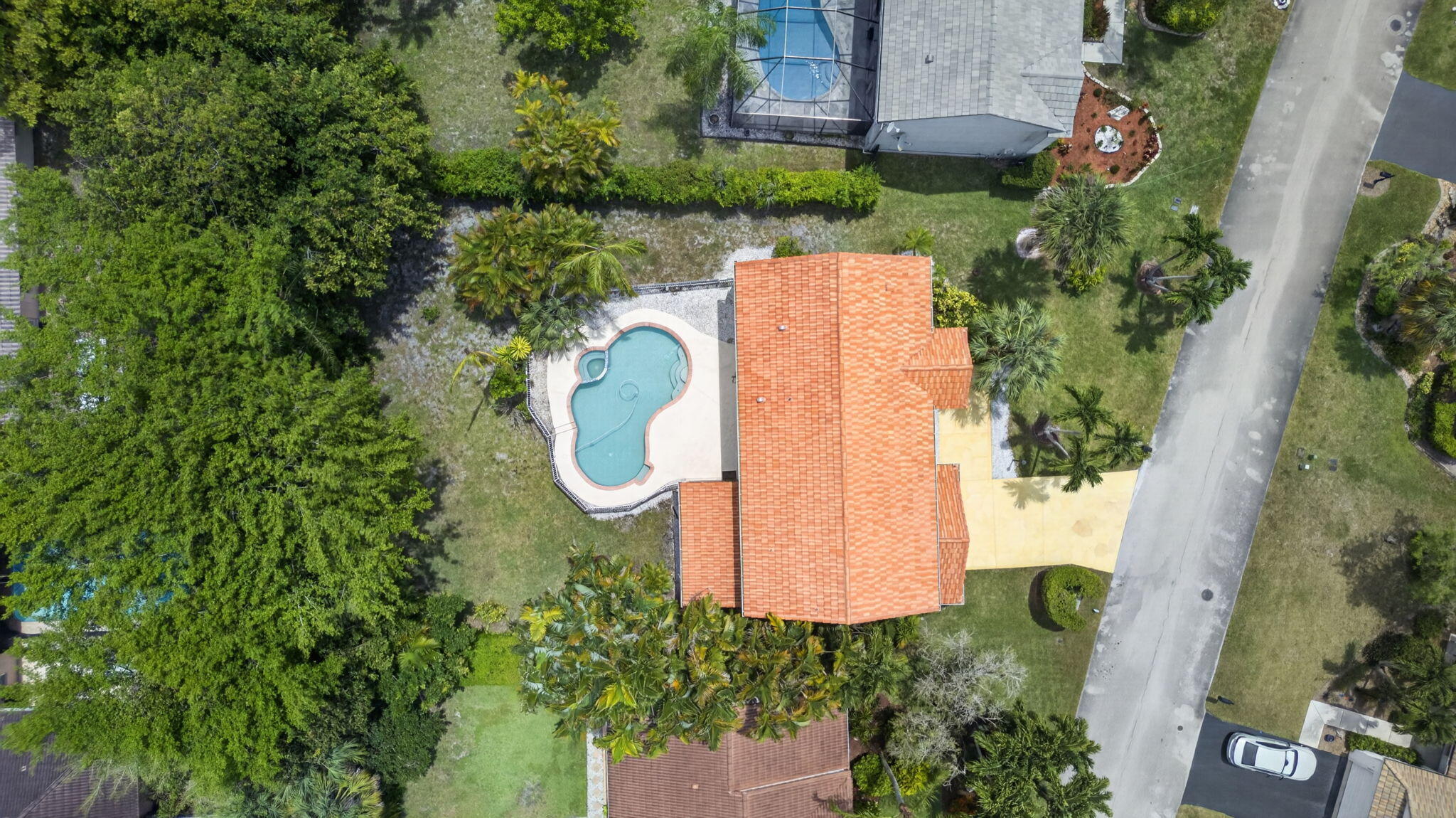 7555 Live Oak Drive