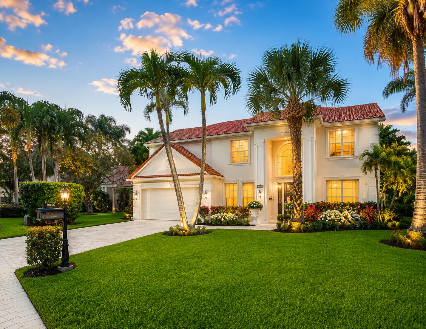 7555 Live Oak Drive