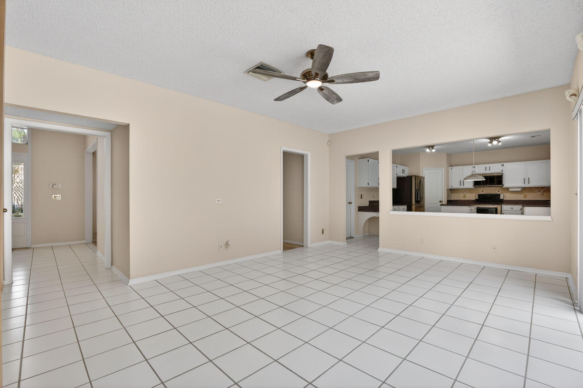 7555 Live Oak Drive
