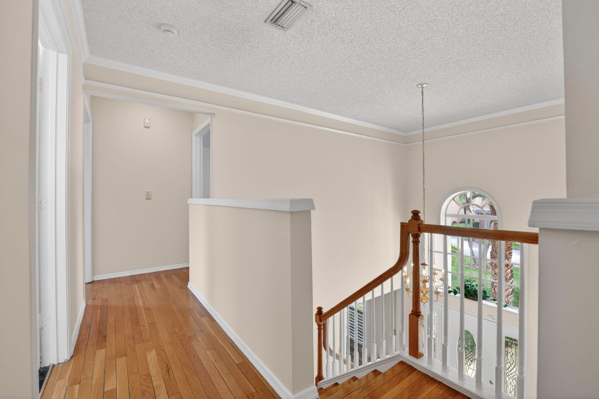 7555 Live Oak Drive