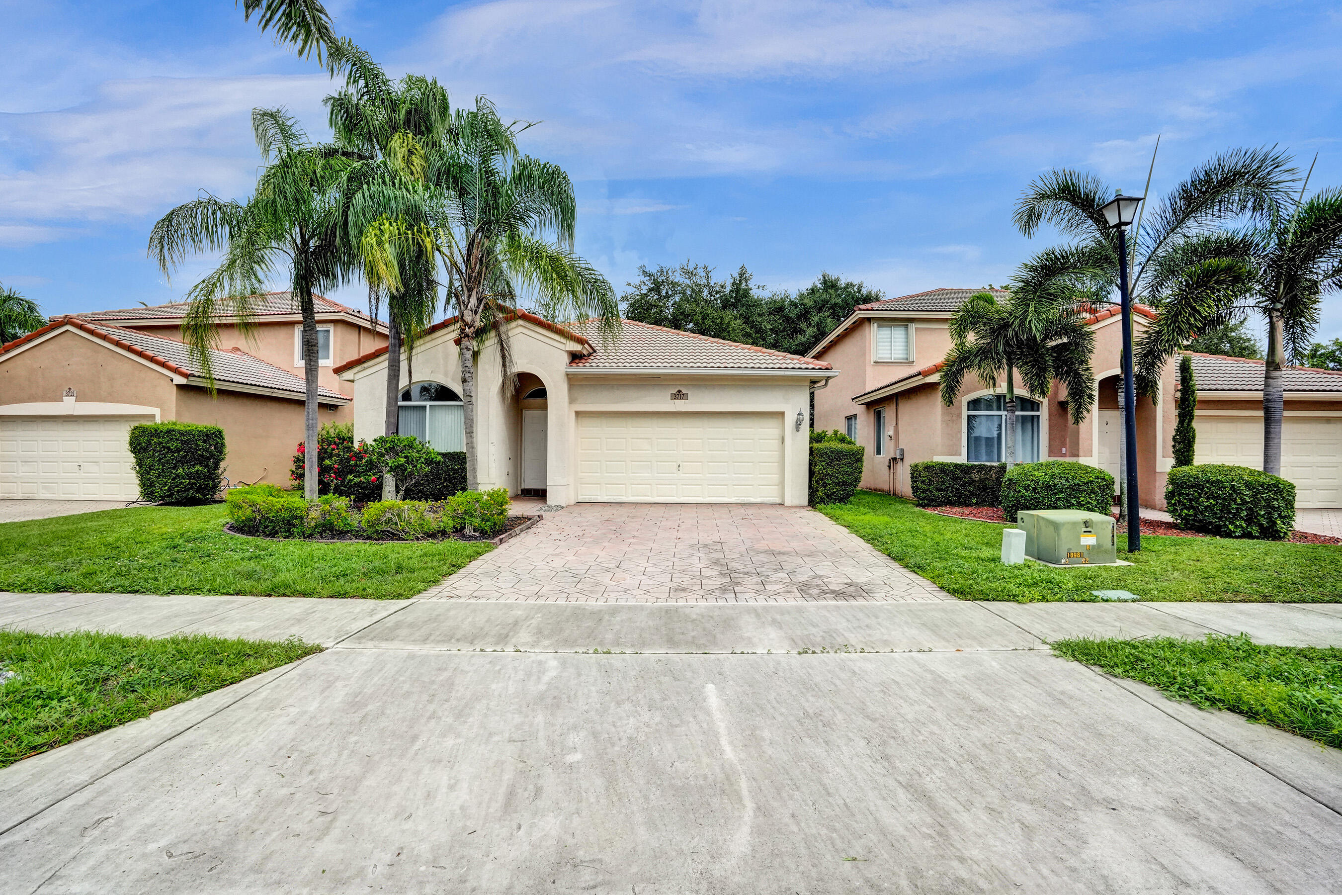 3717 Pebblebrook Manor