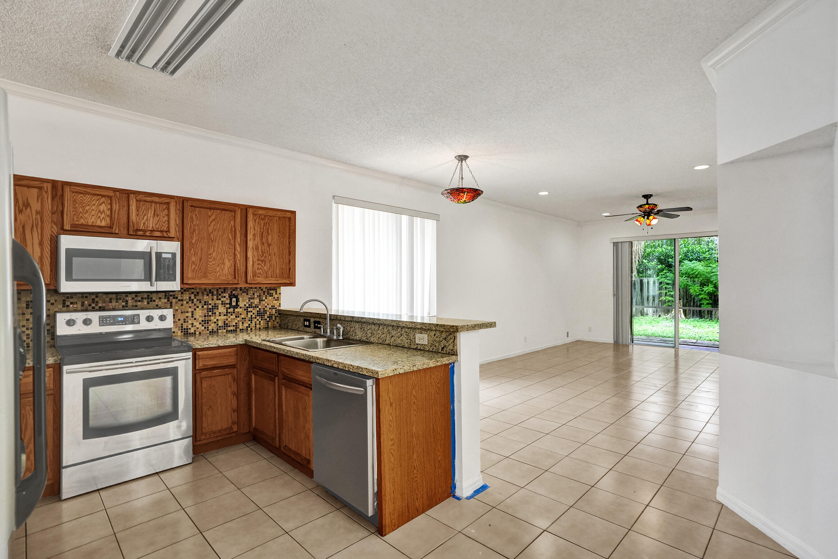 3717 Pebblebrook Manor
