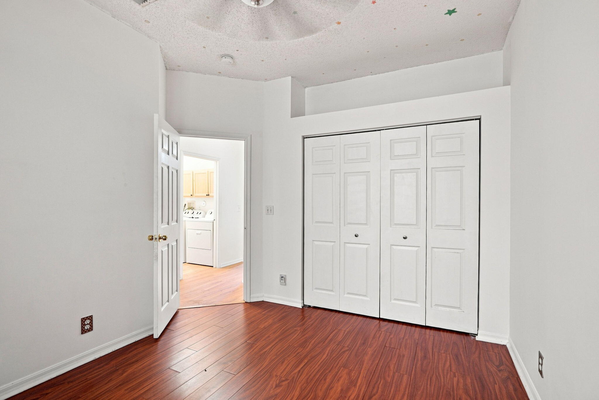 3717 Pebblebrook Manor