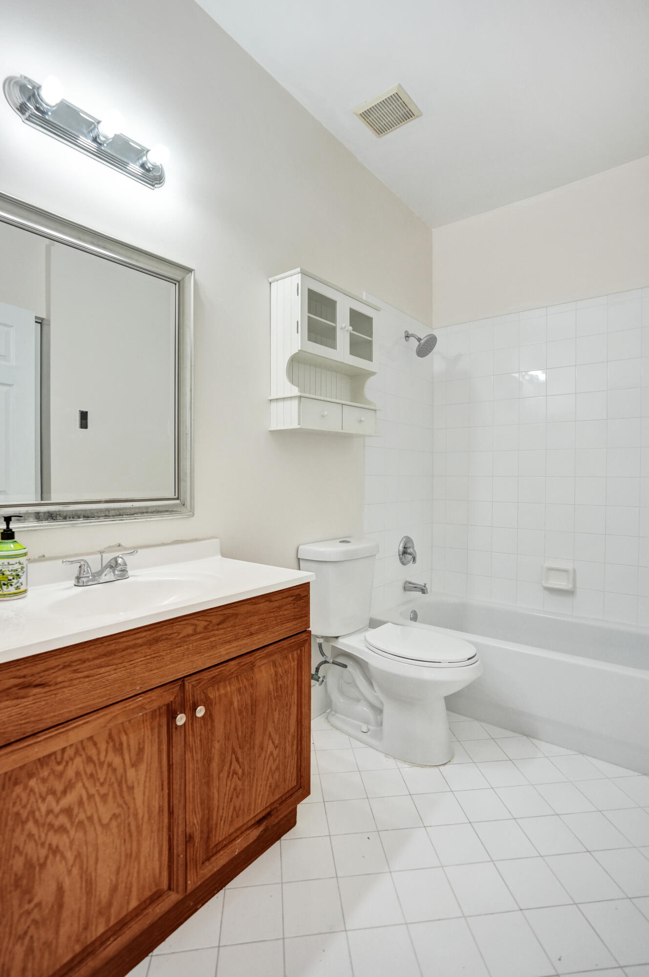 3717 Pebblebrook Manor