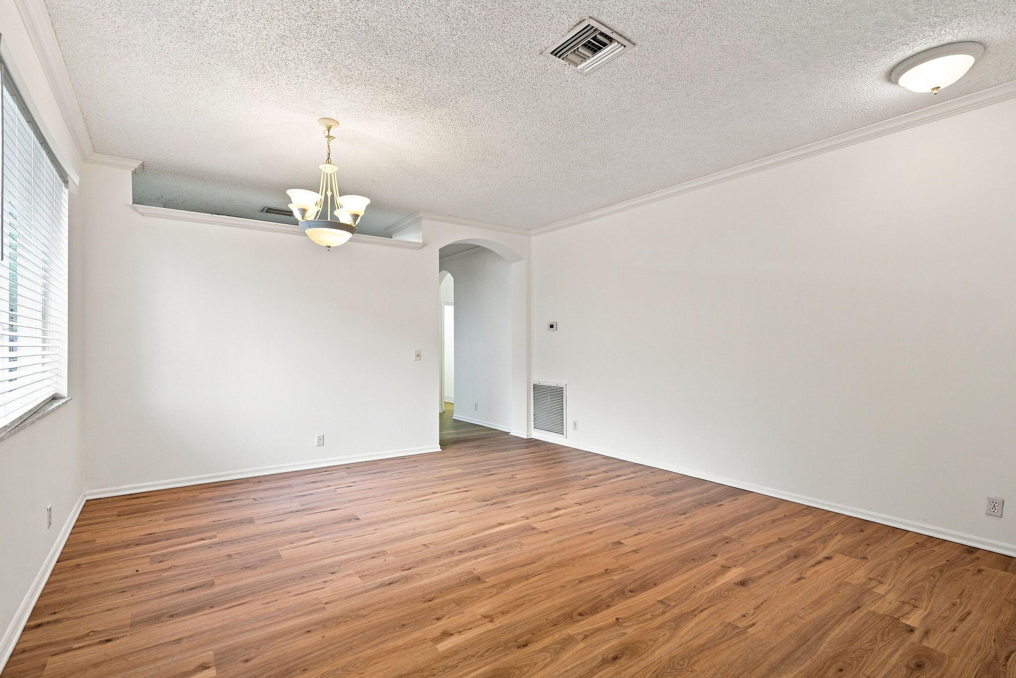 3717 Pebblebrook Manor