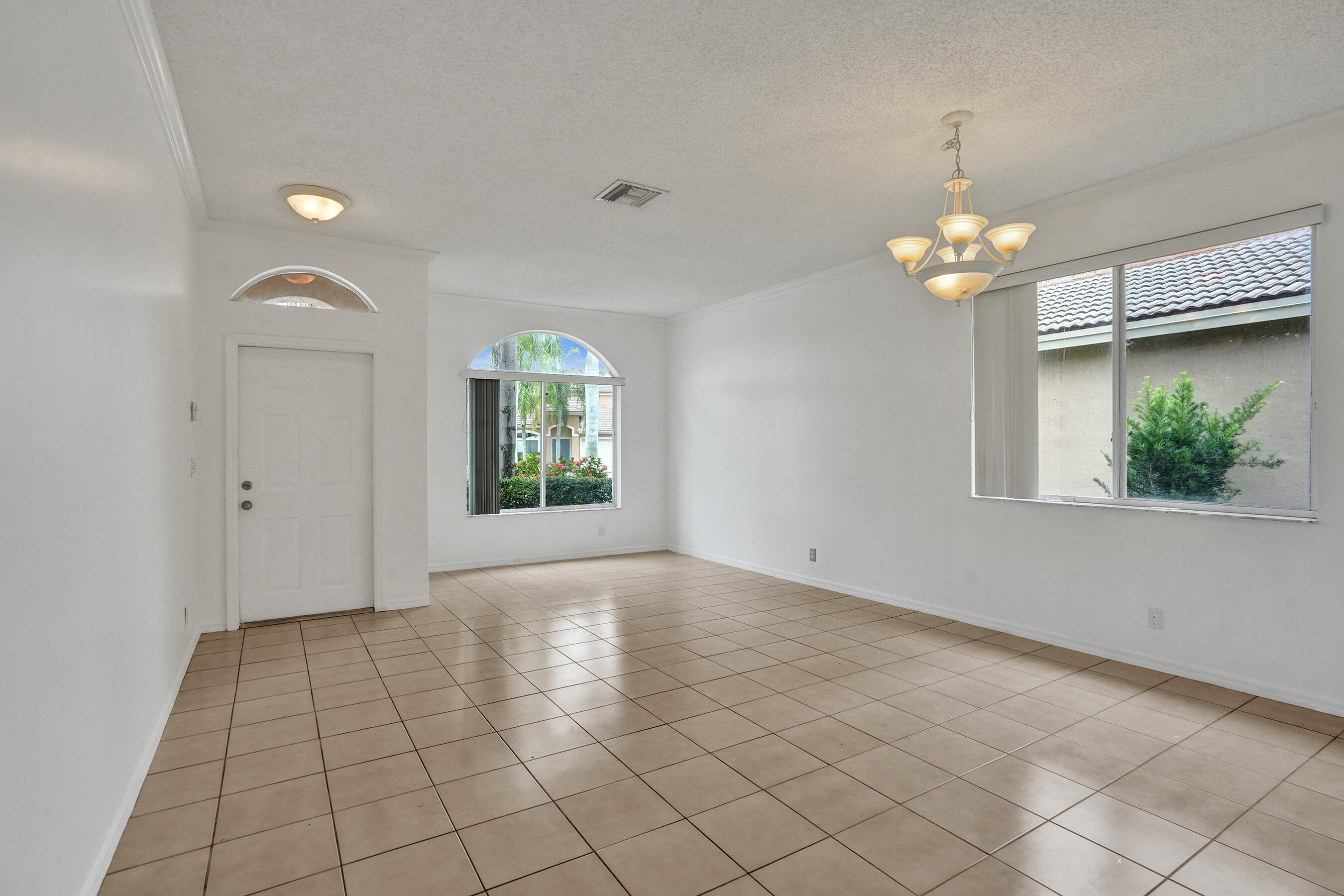 3717 Pebblebrook Manor