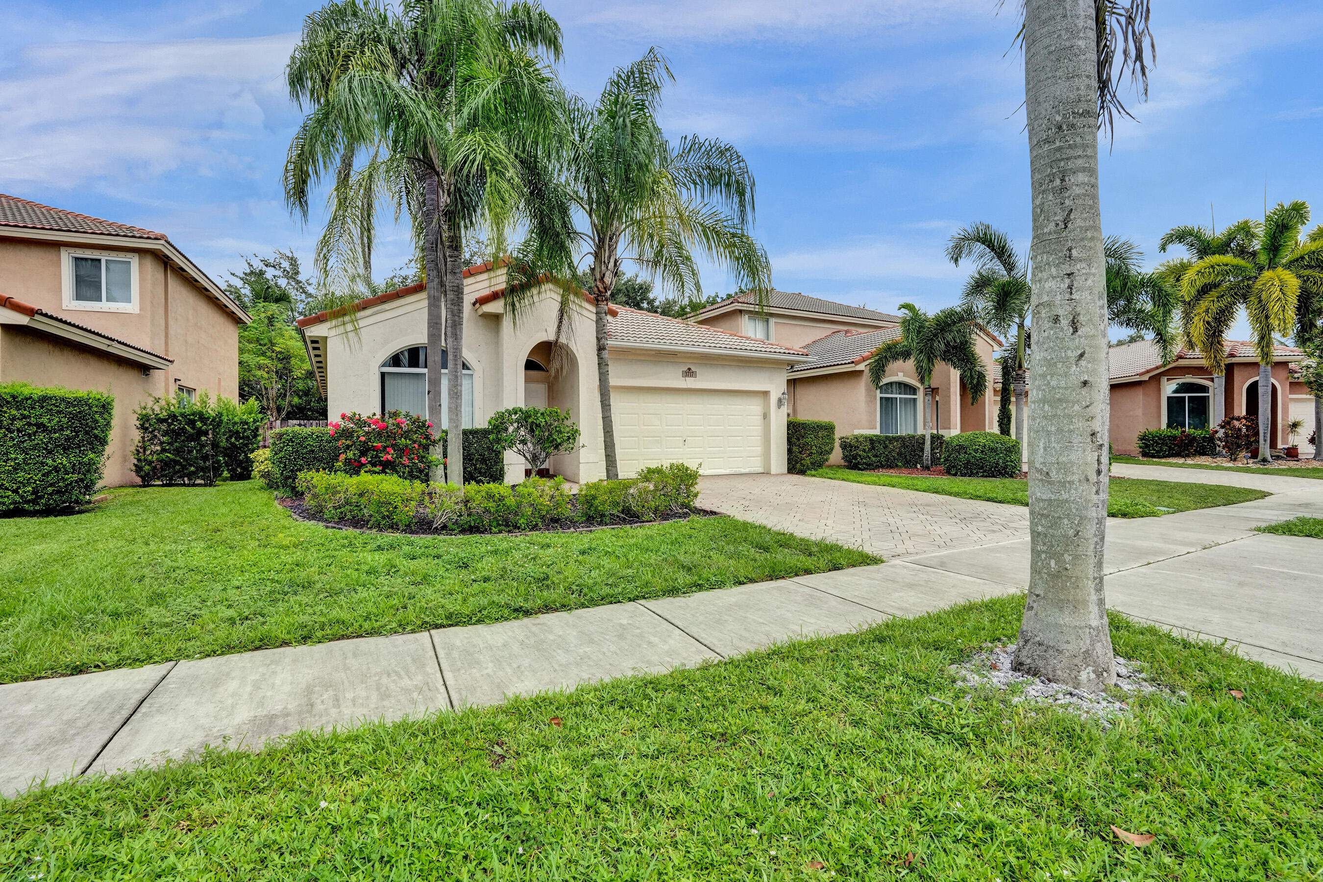 3717 Pebblebrook Manor