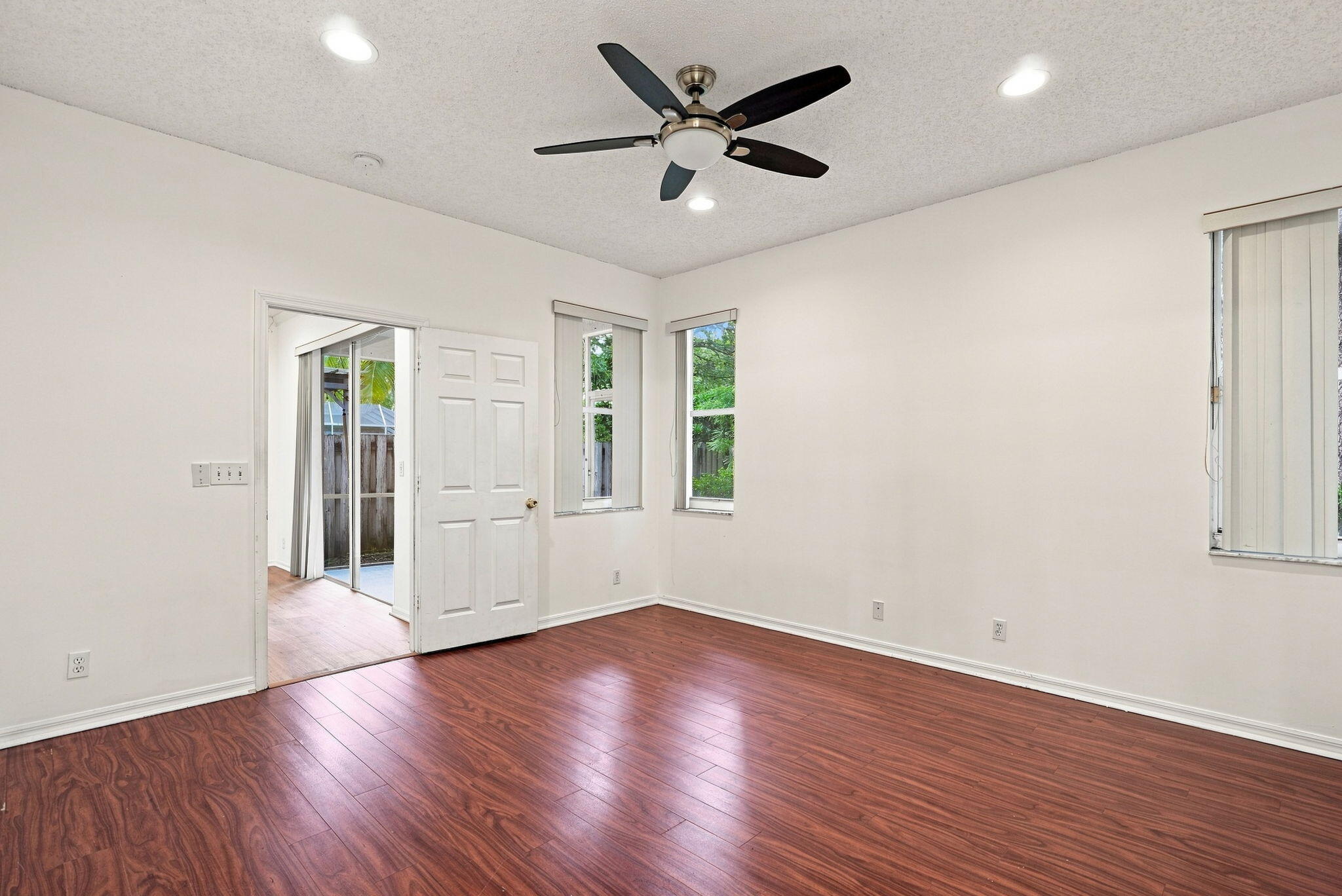 3717 Pebblebrook Manor