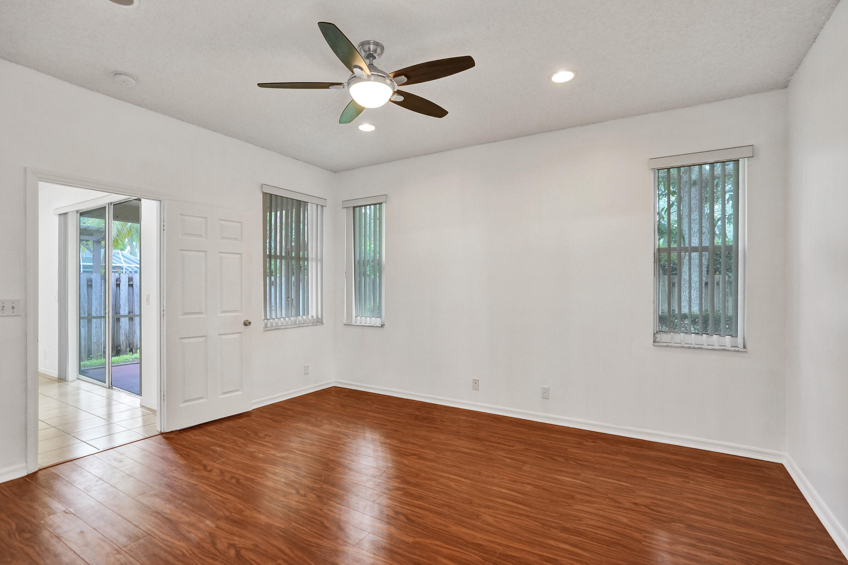3717 Pebblebrook Manor