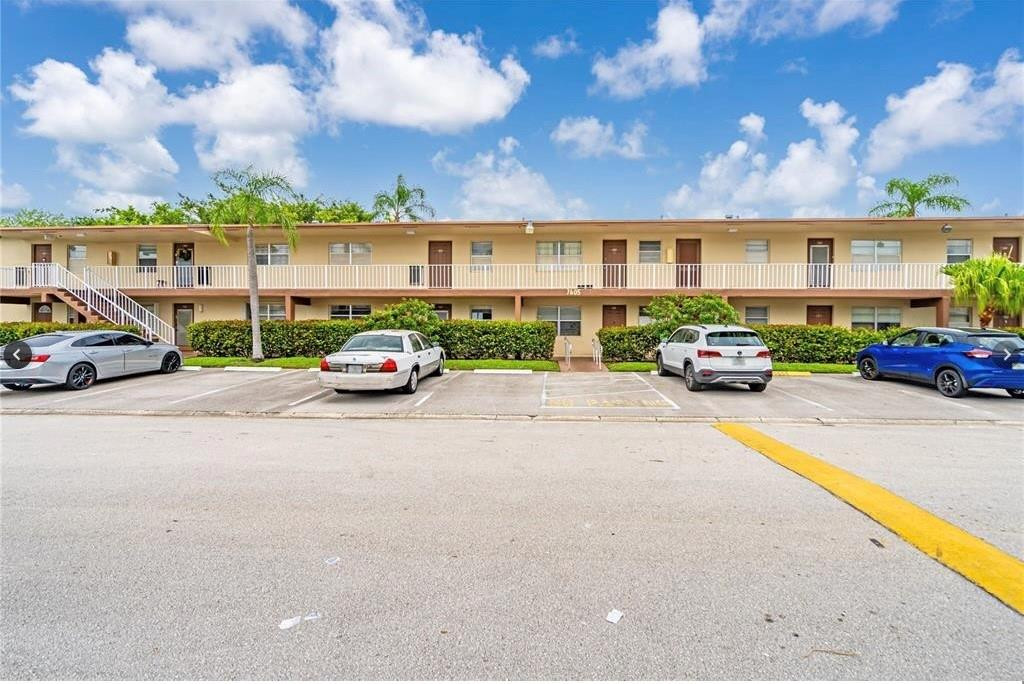 7505 NW 5th Place 203