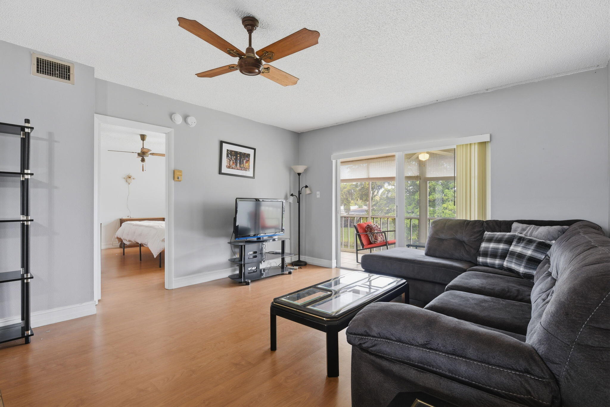 7505 NW 5th Place 203