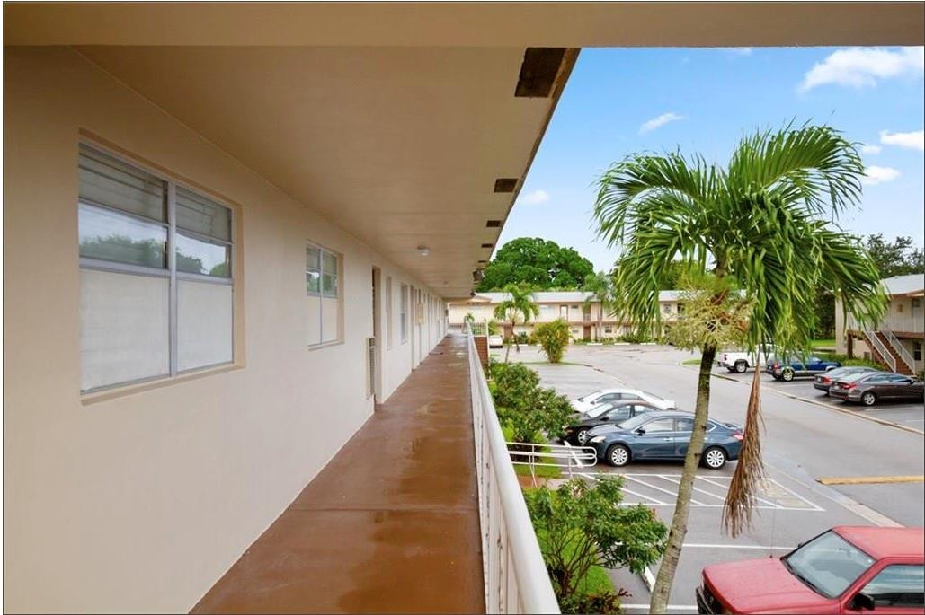 7505 NW 5TH Place 203
