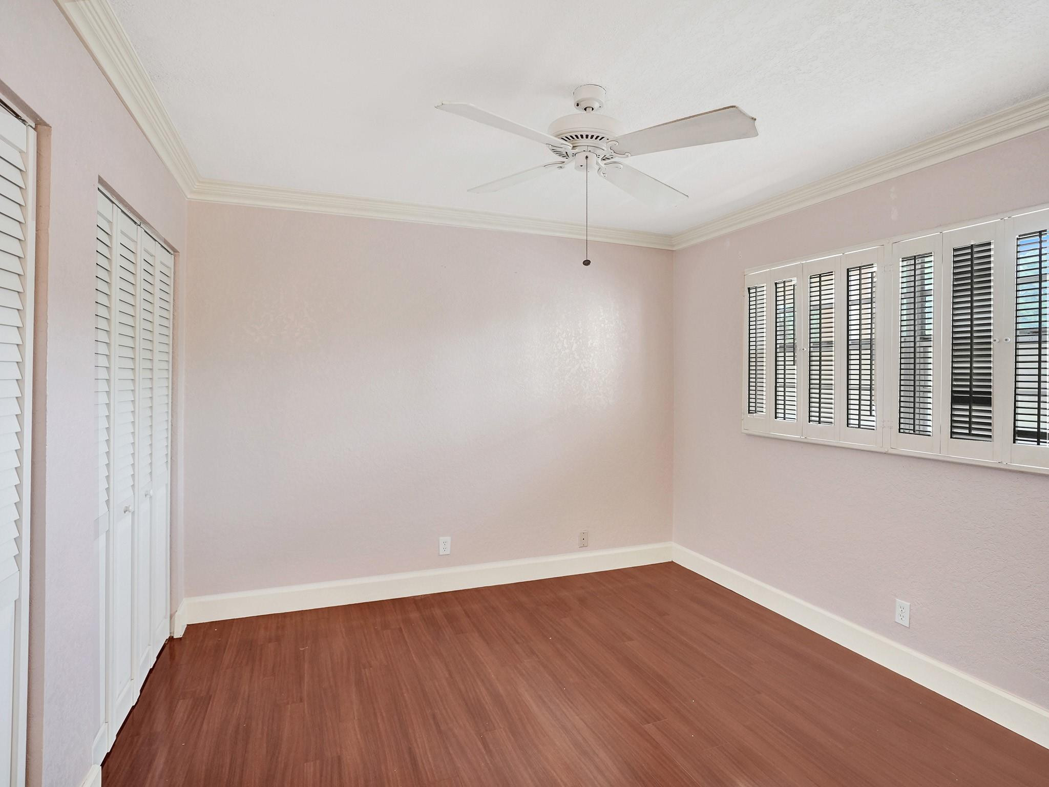 1035 Country Club Dr Apt 302