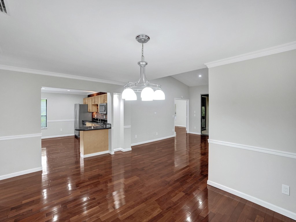 9280 Sabal Ridge Cir APT B