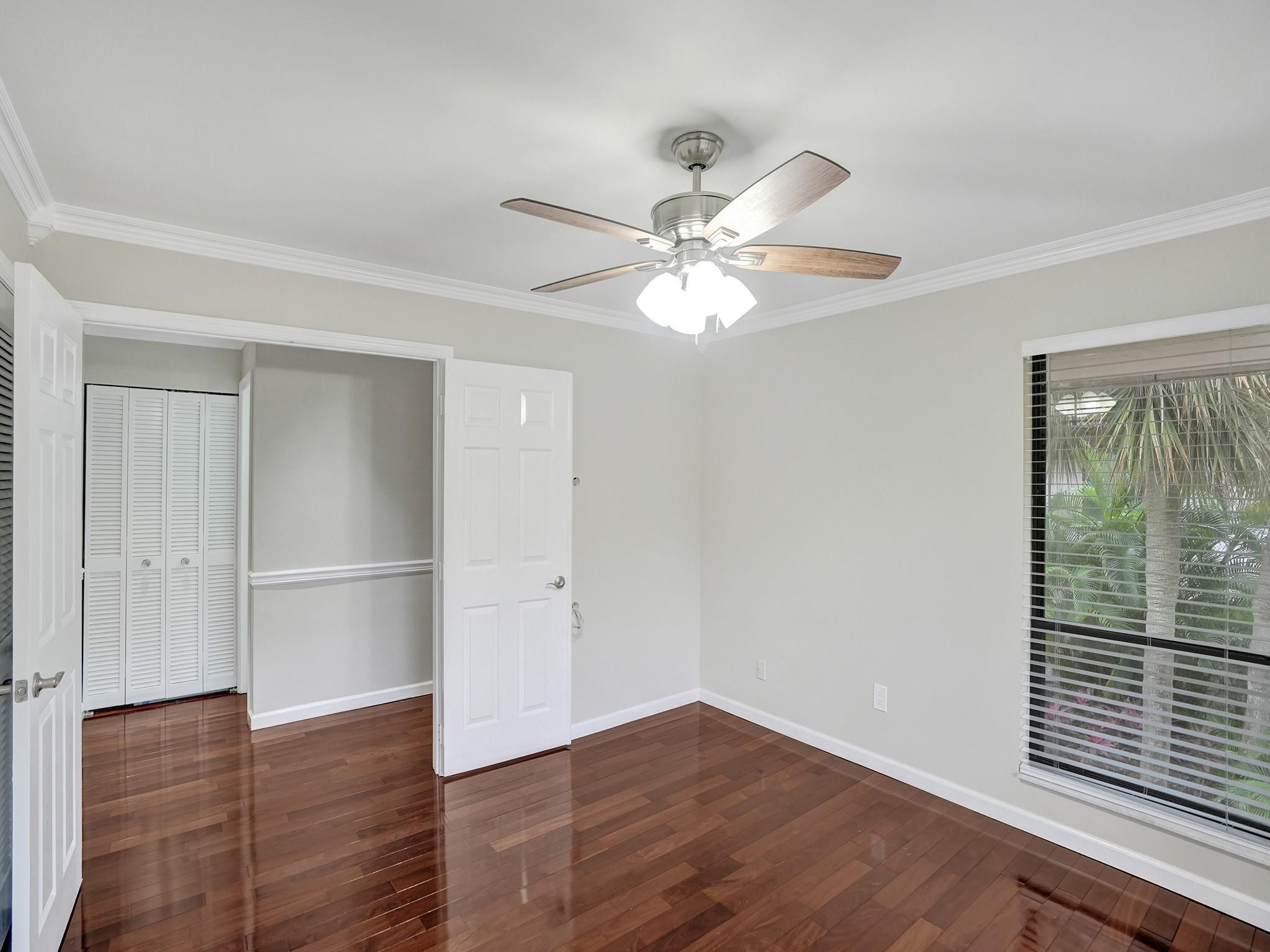 9280 Sabal Ridge Cir APT B