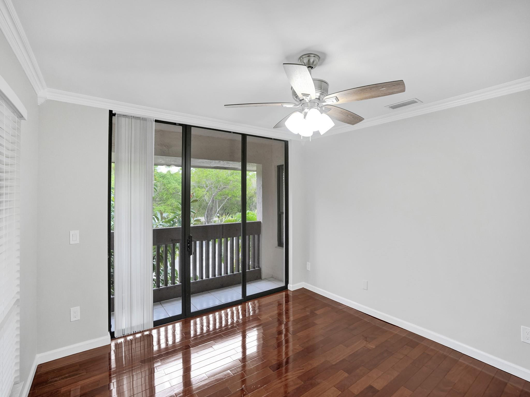 9280 Sabal Ridge Cir APT B