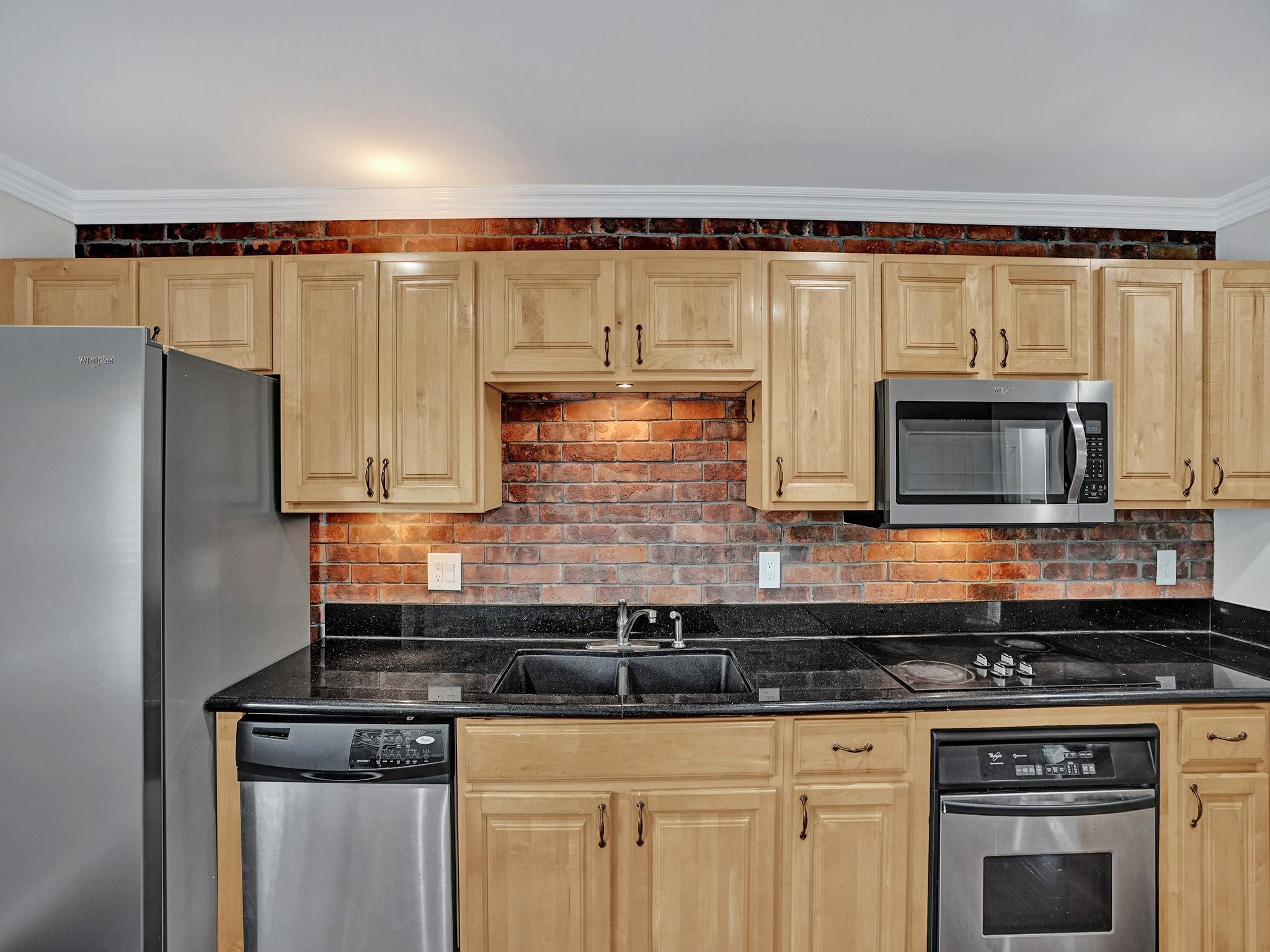 9280 Sabal Ridge Cir APT B
