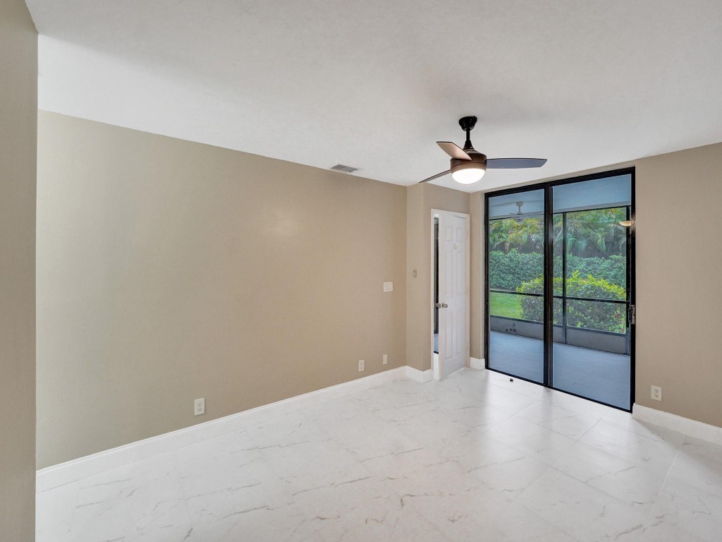 4694 NW 22nd St 4244