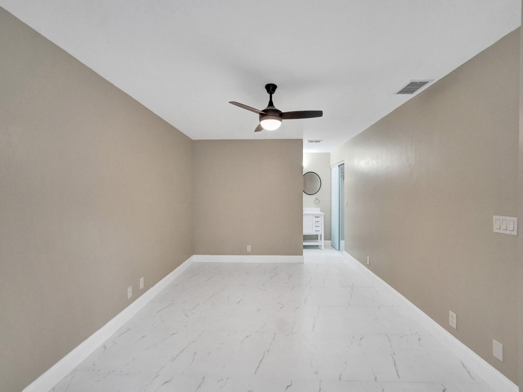 4694 NW 22nd St 4244